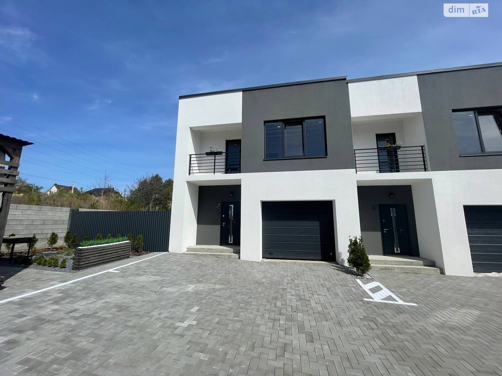 двоповерховий таунхаус, 117 кв. м, цегла. Продаж у Колоденці фото 1 двоповерховий таунхаус, 117 кв. м, цегла. Продаж у Колоденці фото 1