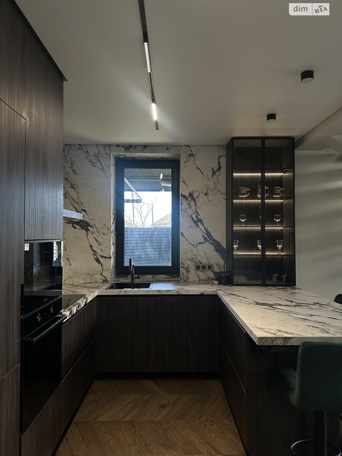 двухэтажный таунхаус, 155 кв. м, кирпич. Продажа в Концове фото 1 двухэтажный таунхаус, 155 кв. м, кирпич. Продажа в Концове фото 1