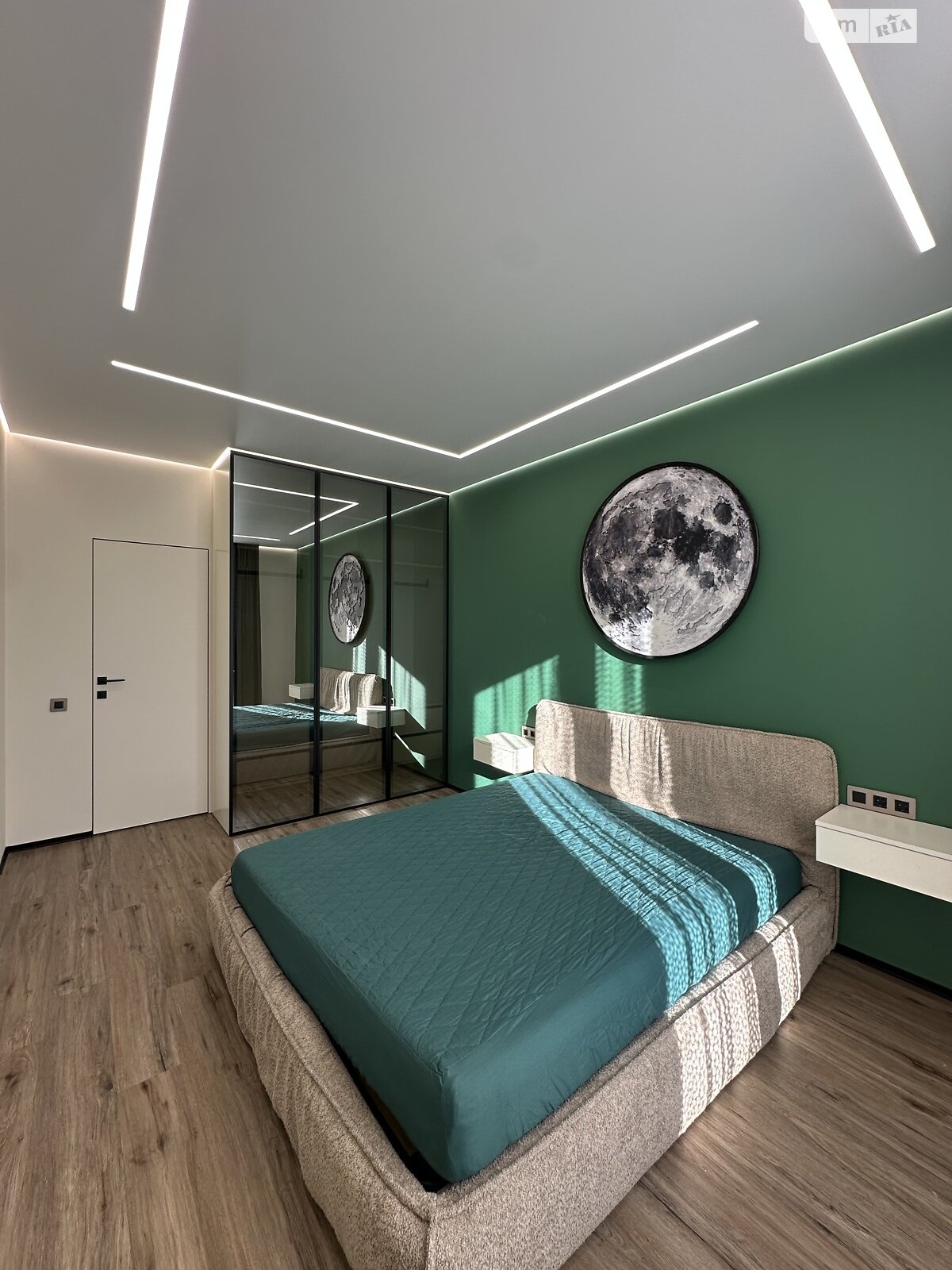 двухэтажный таунхаус, 155 кв. м, кирпич. Продажа в Концове фото 1 двухэтажный таунхаус, 155 кв. м, кирпич. Продажа в Концове фото 1