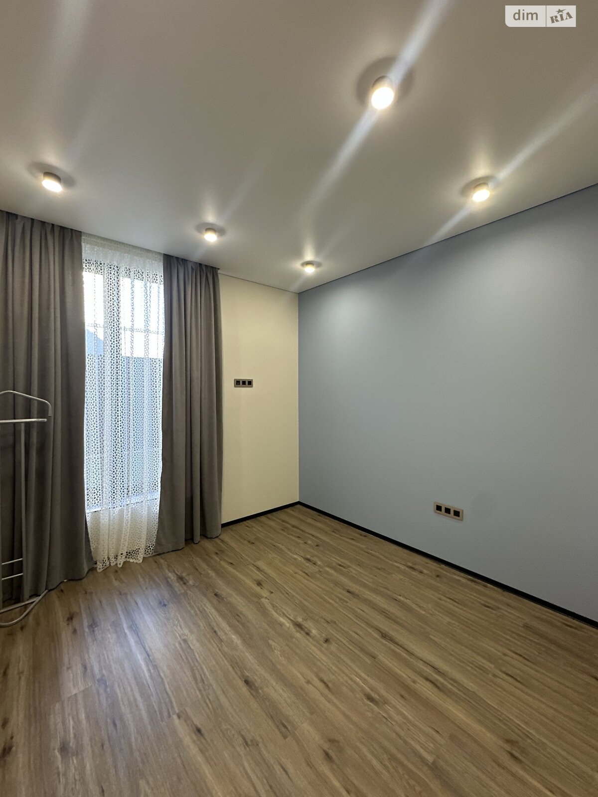 двухэтажный таунхаус, 155 кв. м, кирпич. Продажа в Концове фото 1 двухэтажный таунхаус, 155 кв. м, кирпич. Продажа в Концове фото 1