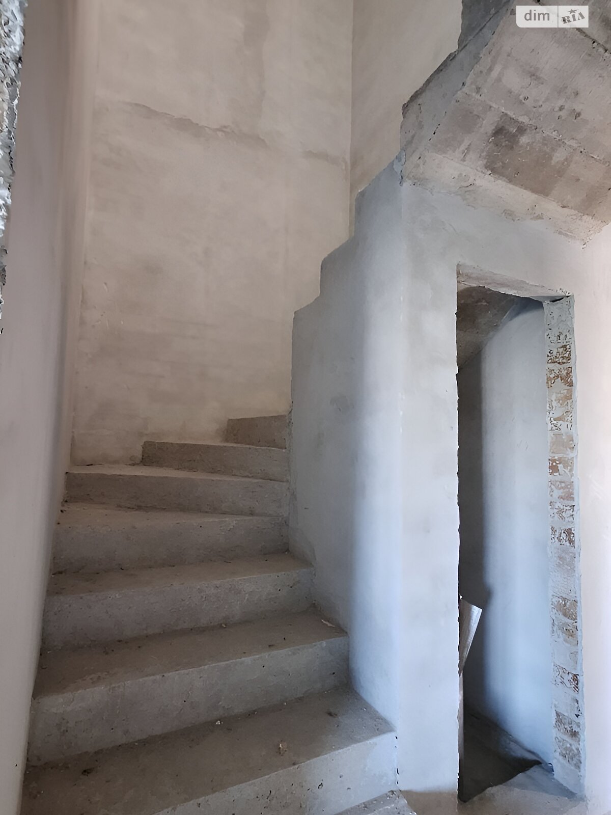 двухэтажный таунхаус, 135 кв. м, кирпич. Продажа в Криховцах фото 1 двухэтажный таунхаус, 135 кв. м, кирпич. Продажа в Криховцах фото 1
