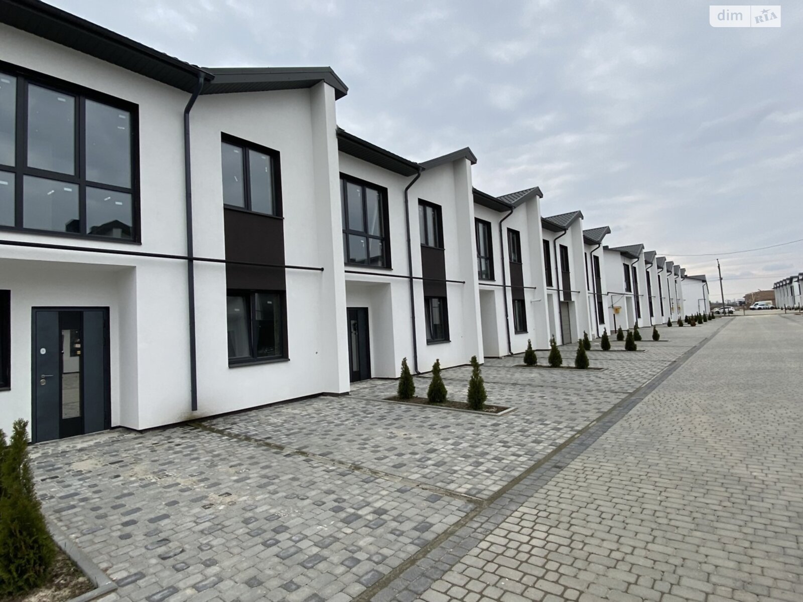 двоповерховий таунхаус, 135 кв. м, цегла. Продаж у Крихівцях фото 1 двоповерховий таунхаус, 135 кв. м, цегла. Продаж у Крихівцях фото 1