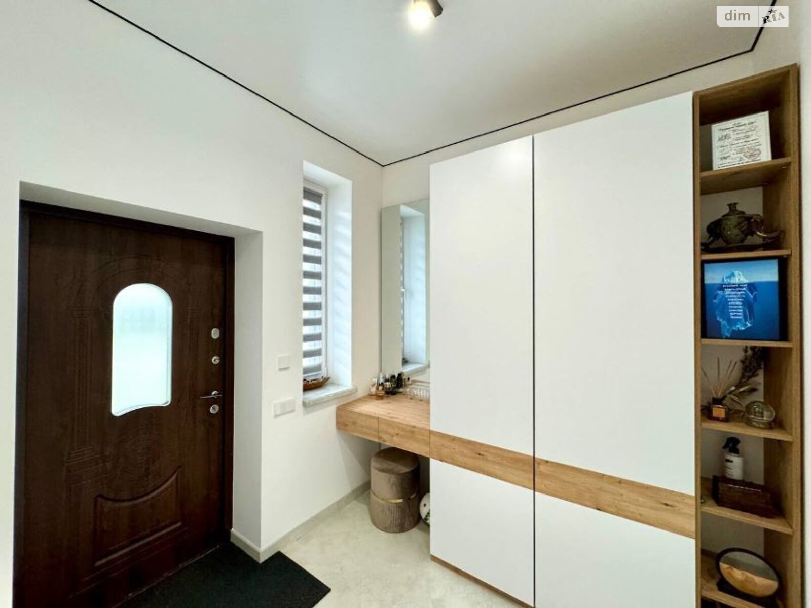 двухэтажный таунхаус, 120 кв. м, кирпич. Продажа в Криховцах фото 1