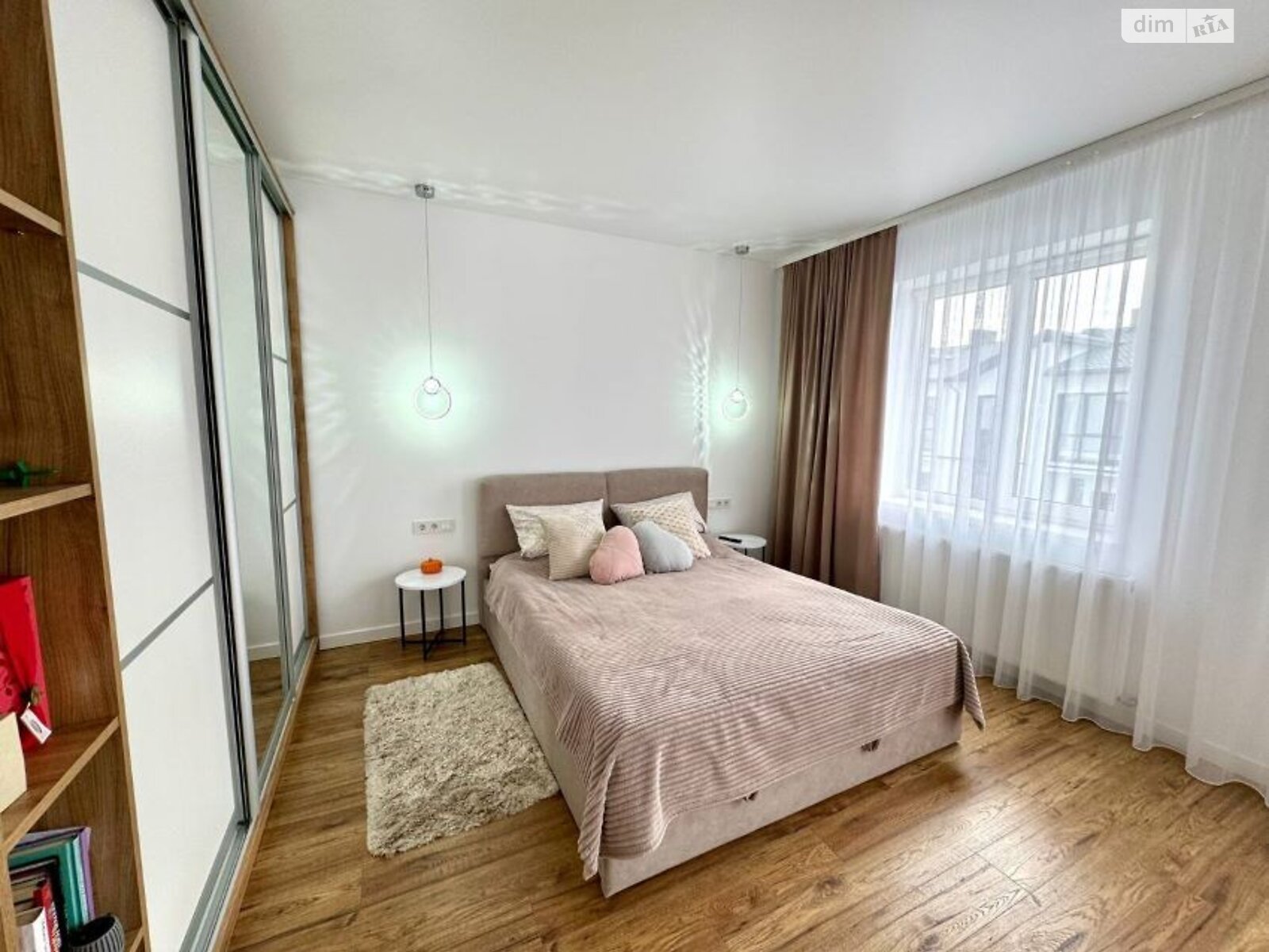 двухэтажный таунхаус, 120 кв. м, кирпич. Продажа в Криховцах фото 1