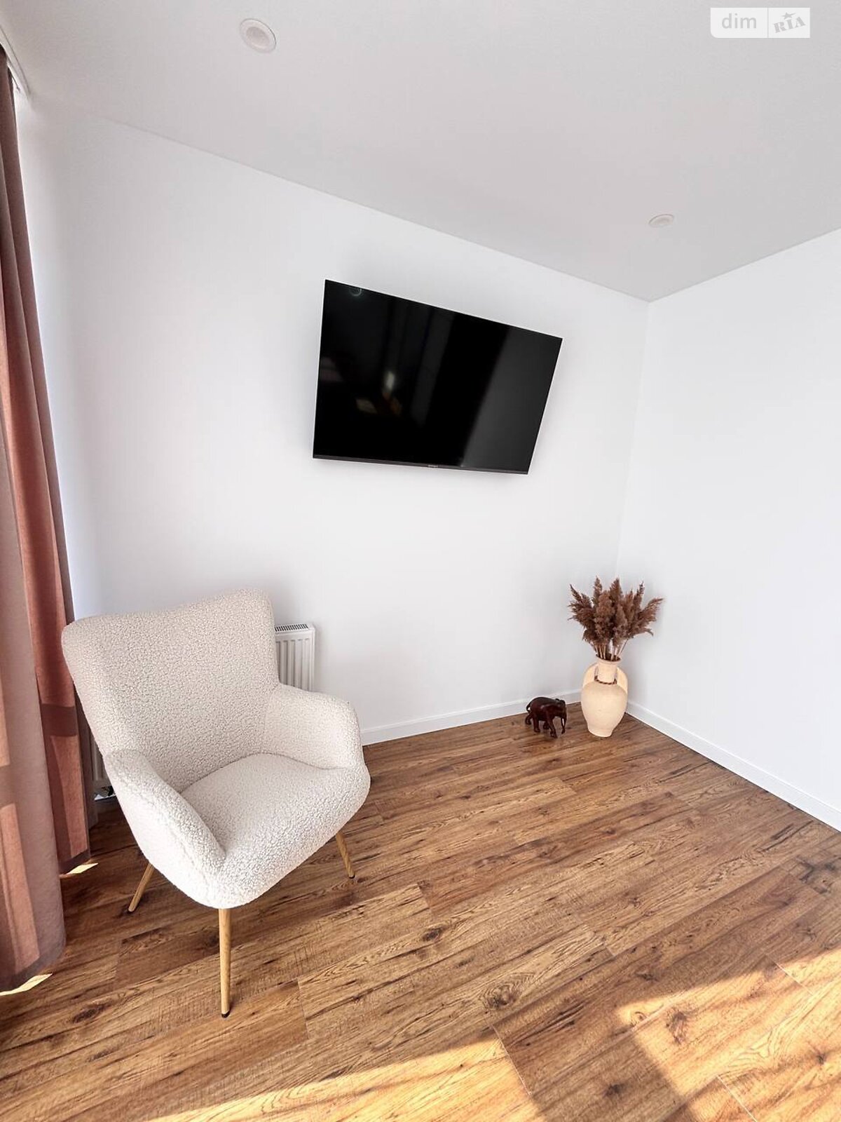 двухэтажный таунхаус, 120 кв. м, кирпич. Продажа в Криховцах фото 1