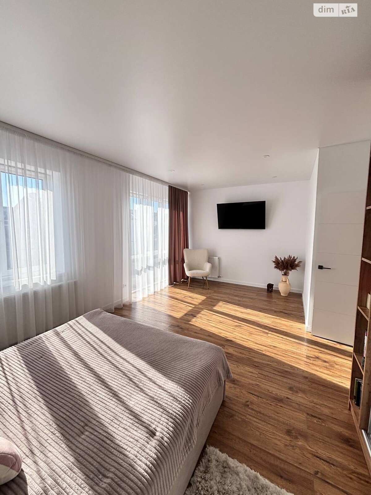 двухэтажный таунхаус, 120 кв. м, кирпич. Продажа в Криховцах фото 1