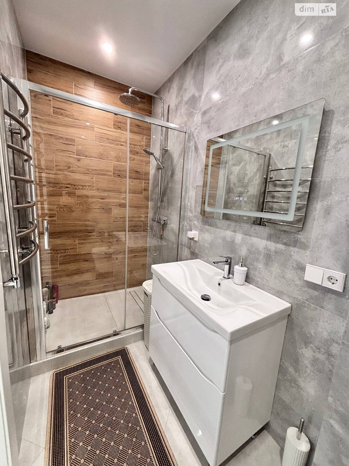 двухэтажный таунхаус, 120 кв. м, кирпич. Продажа в Криховцах фото 1