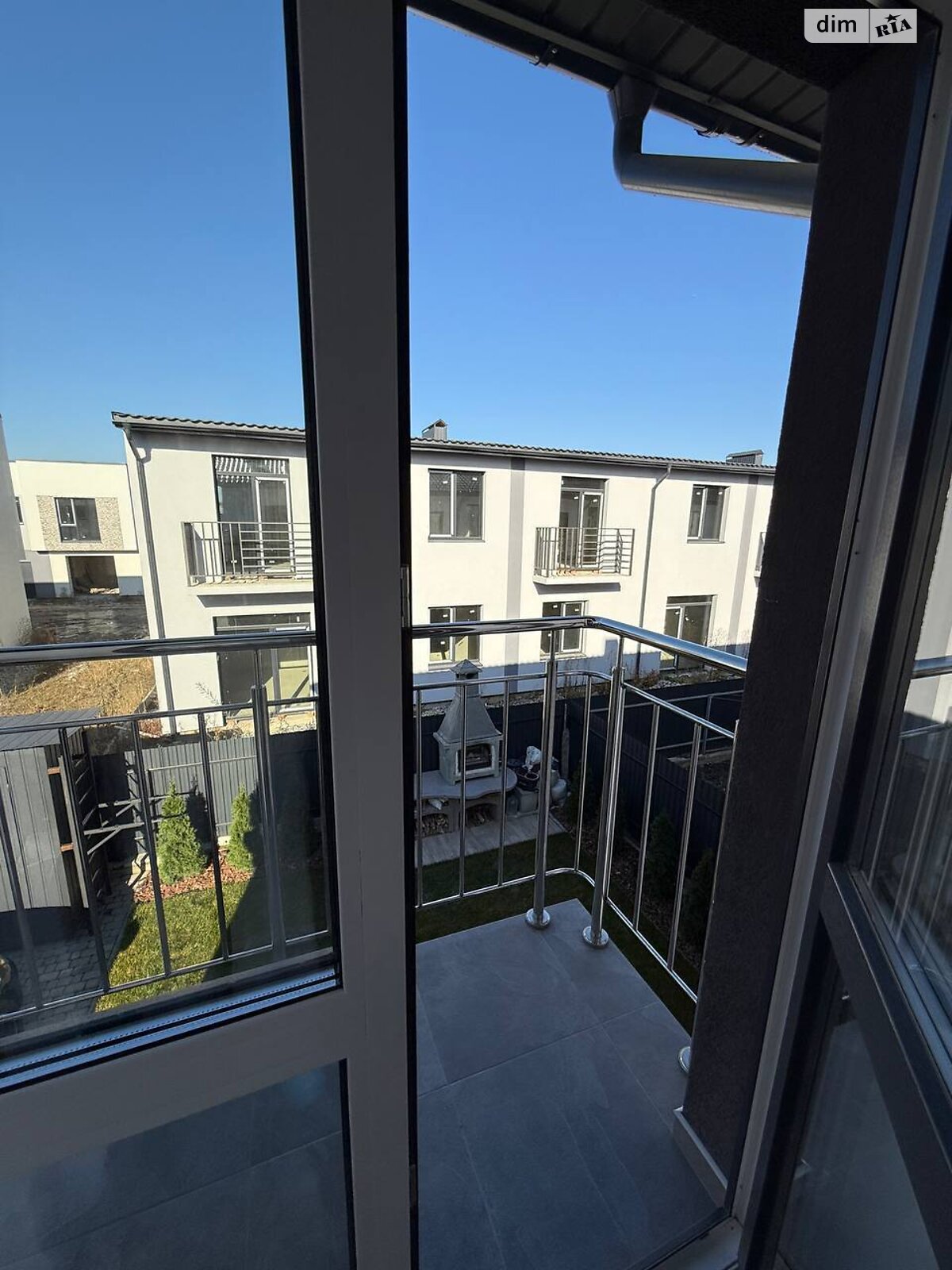 двухэтажный таунхаус, 120 кв. м, кирпич. Продажа в Криховцах фото 1