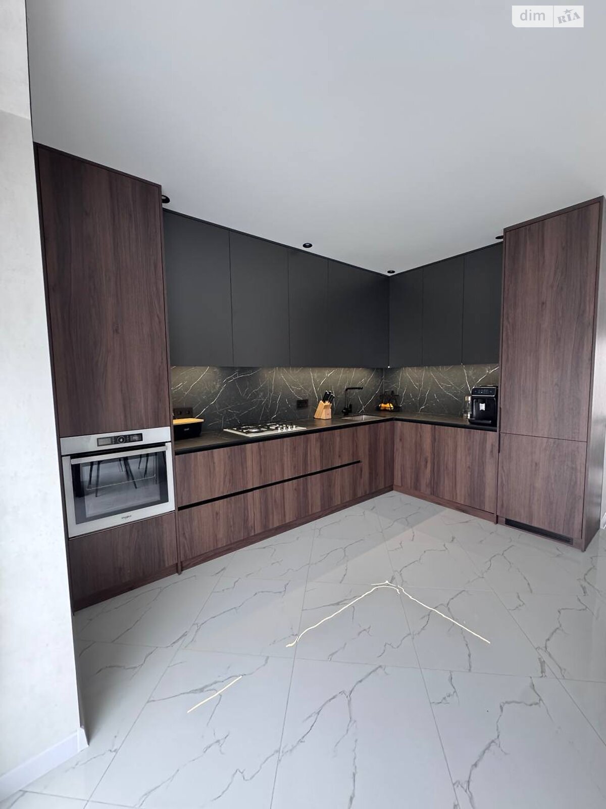 двухэтажный таунхаус, 103.3 кв. м, кирпич. Продажа в Криховцах фото 1