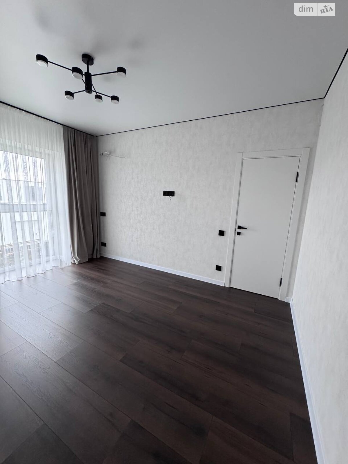 двухэтажный таунхаус, 103.3 кв. м, кирпич. Продажа в Криховцах фото 1