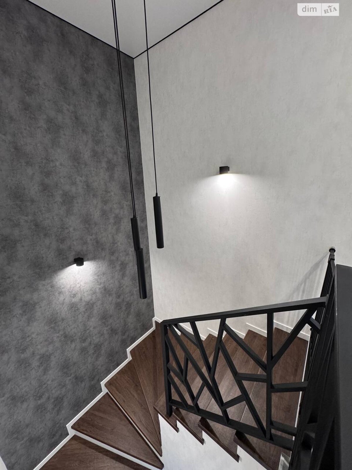 двухэтажный таунхаус, 103.3 кв. м, кирпич. Продажа в Криховцах фото 1