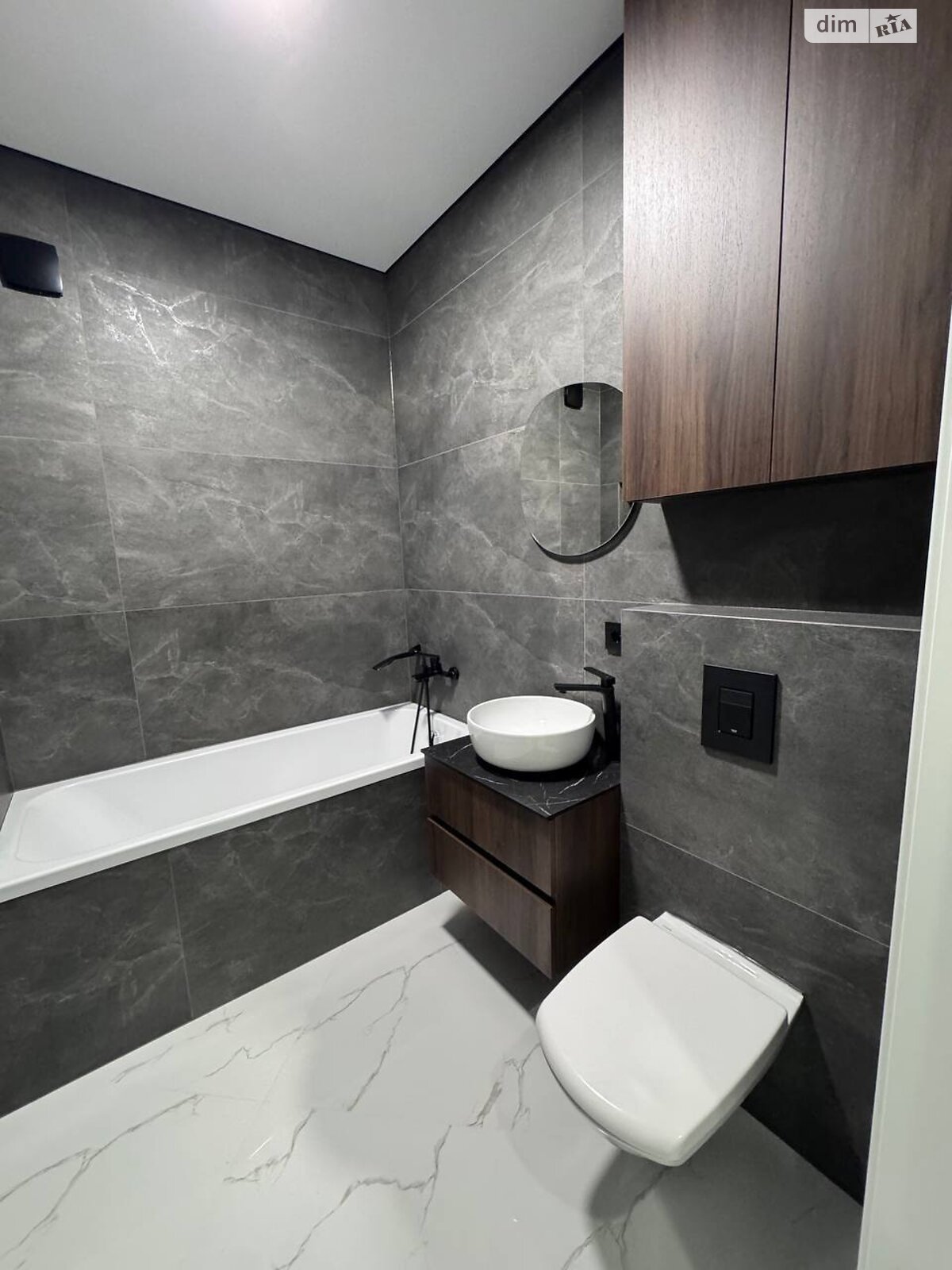 двухэтажный таунхаус, 103.3 кв. м, кирпич. Продажа в Криховцах фото 1