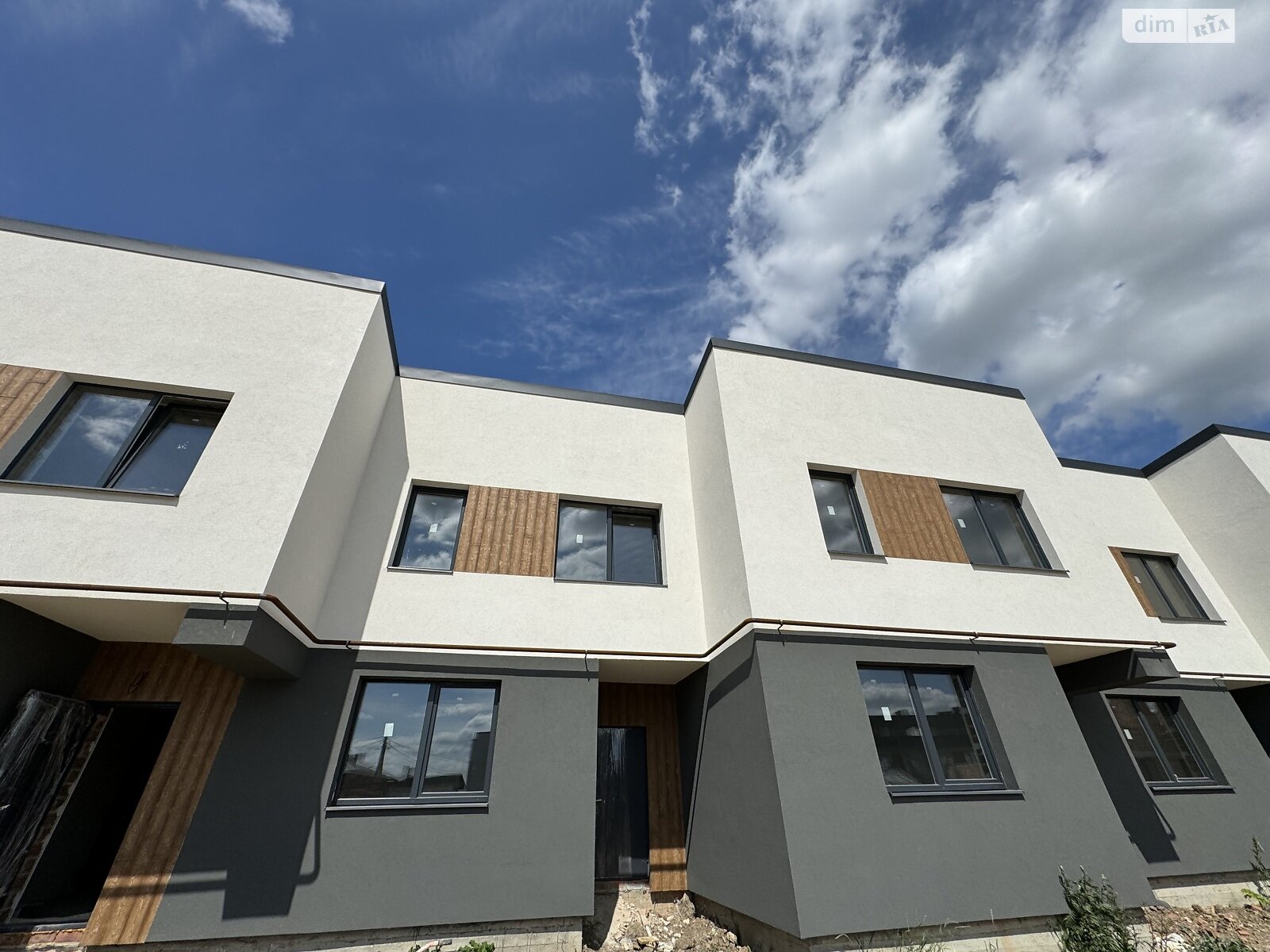 двоповерховий таунхаус, 118 кв. м, цегла. Продаж у Крихівцях фото 1 двоповерховий таунхаус, 118 кв. м, цегла. Продаж у Крихівцях фото 1