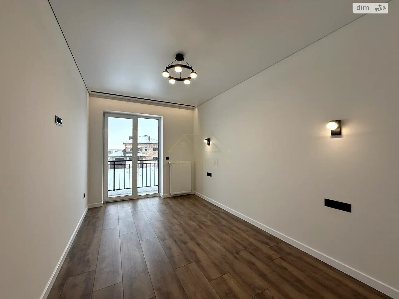 двухэтажный таунхаус, 118 кв. м, кирпич. Продажа в Криховцах фото 1