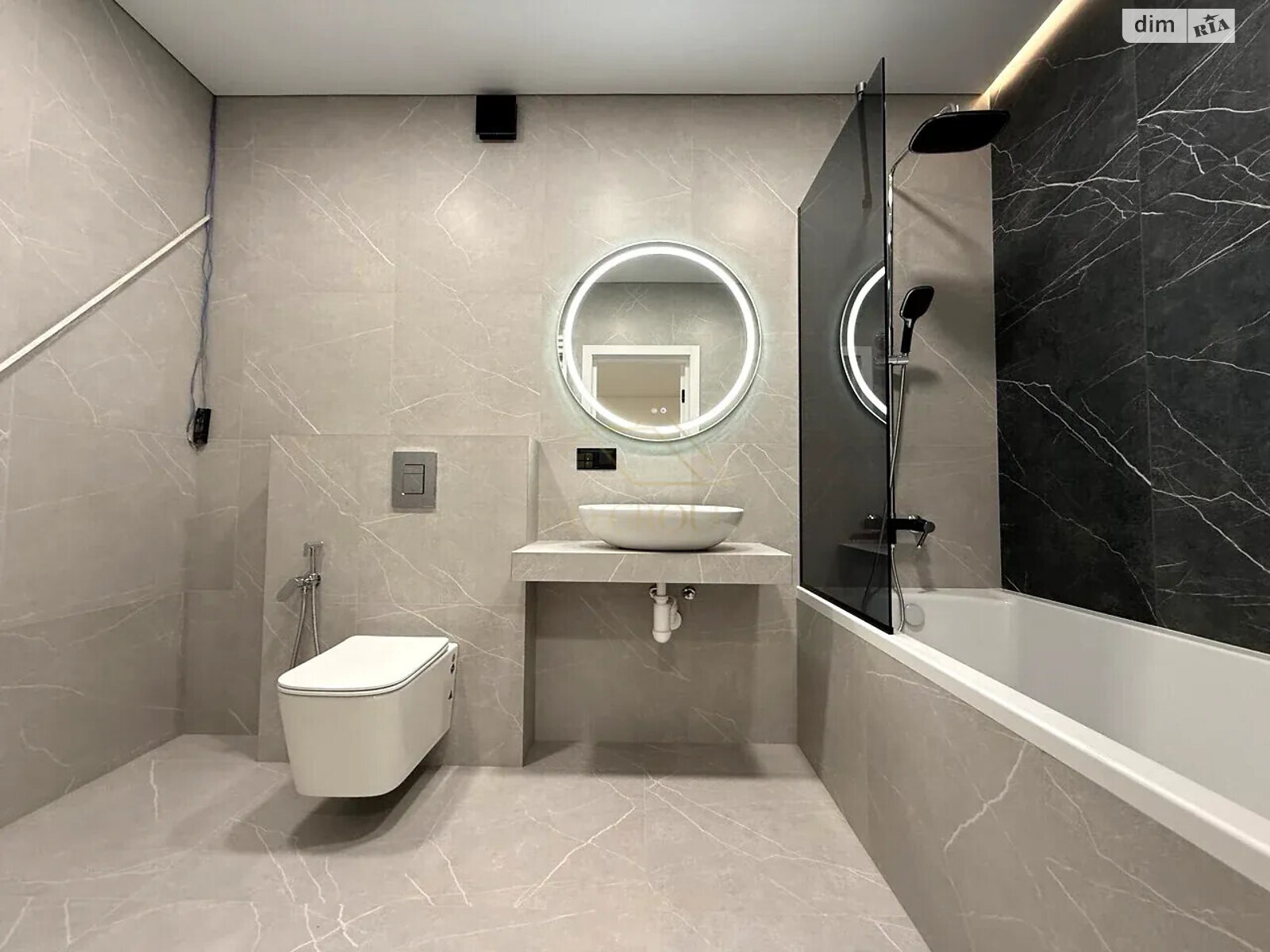 двухэтажный таунхаус, 118 кв. м, кирпич. Продажа в Криховцах фото 1