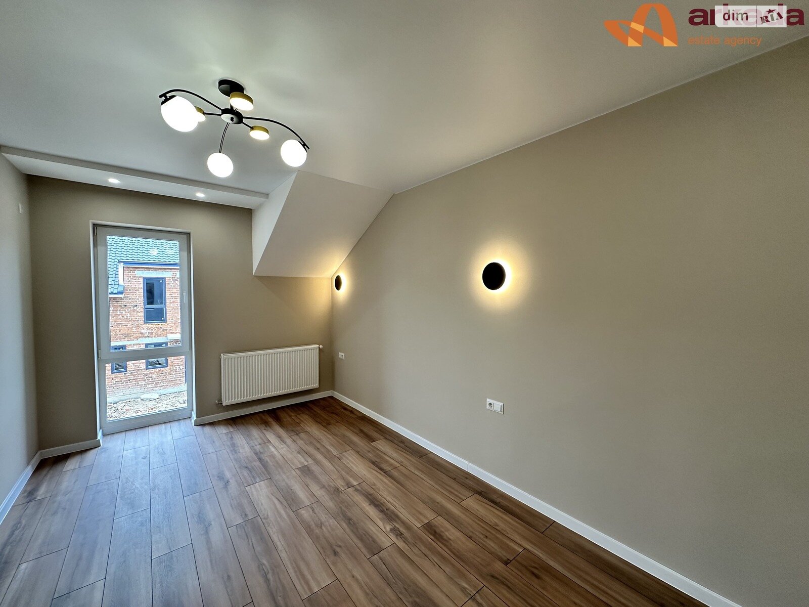 двоповерховий таунхаус, 125 кв. м, кирпич. Продаж у Крихівцях фото 1 двоповерховий таунхаус, 125 кв. м, кирпич. Продаж у Крихівцях фото 1