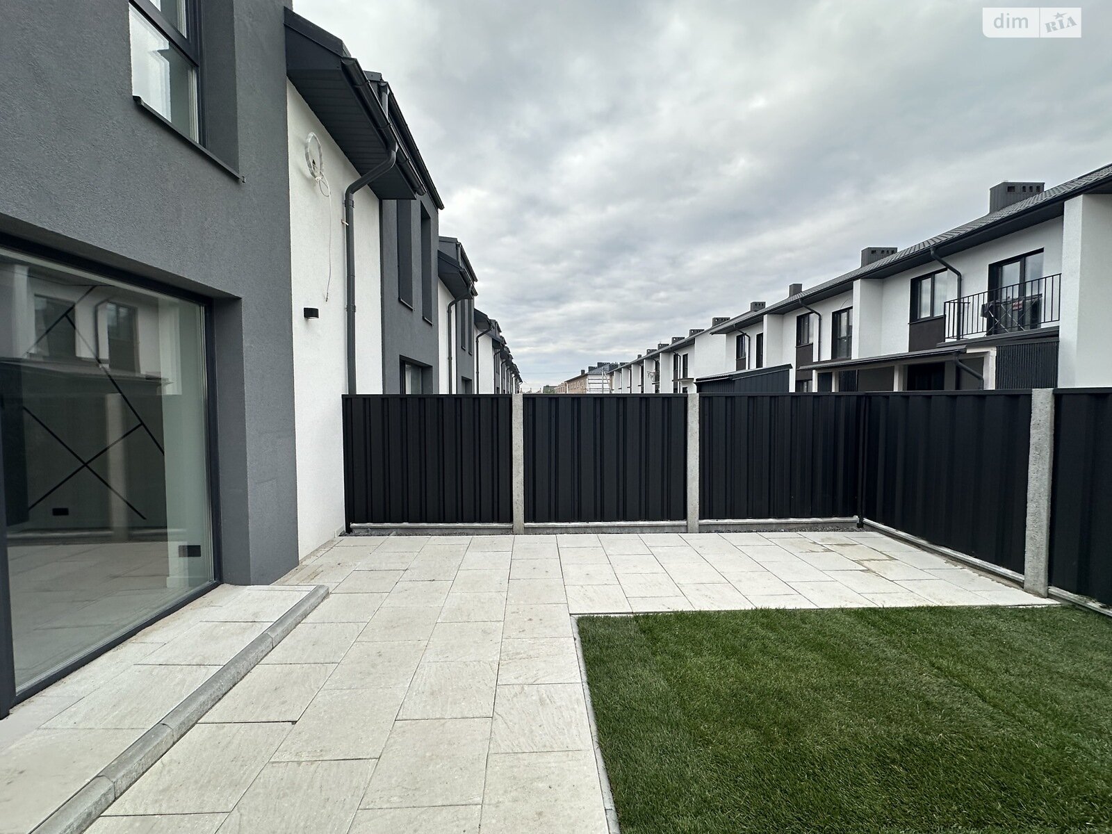 двоповерховий таунхаус, 120 кв. м, кирпич. Продаж у Крихівцях фото 1 двоповерховий таунхаус, 120 кв. м, кирпич. Продаж у Крихівцях фото 1