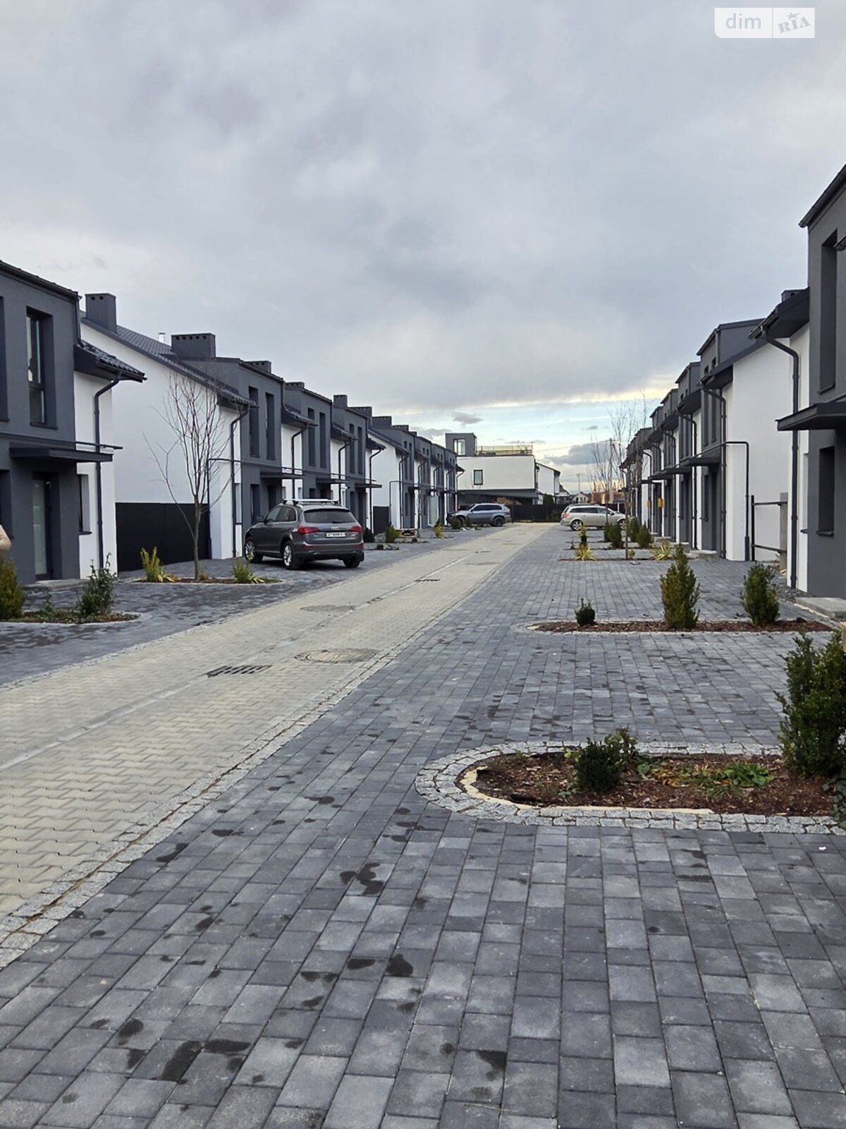 двухэтажный таунхаус, 125 кв. м, кирпич. Продажа в Криховцах фото 1 двухэтажный таунхаус, 125 кв. м, кирпич. Продажа в Криховцах фото 1