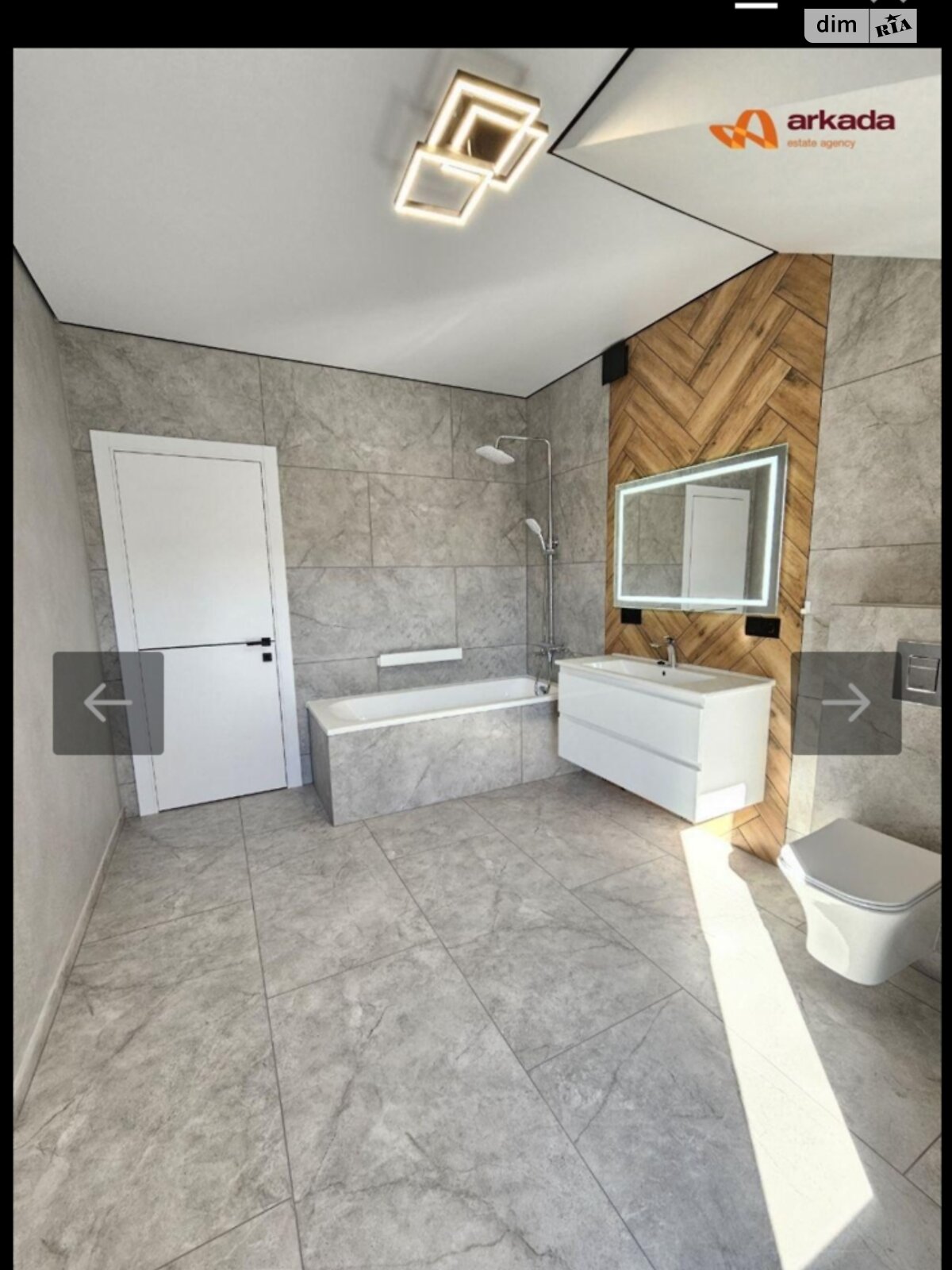 двухэтажный таунхаус, 125 кв. м, кирпич. Продажа в Криховцах фото 1 двухэтажный таунхаус, 125 кв. м, кирпич. Продажа в Криховцах фото 1