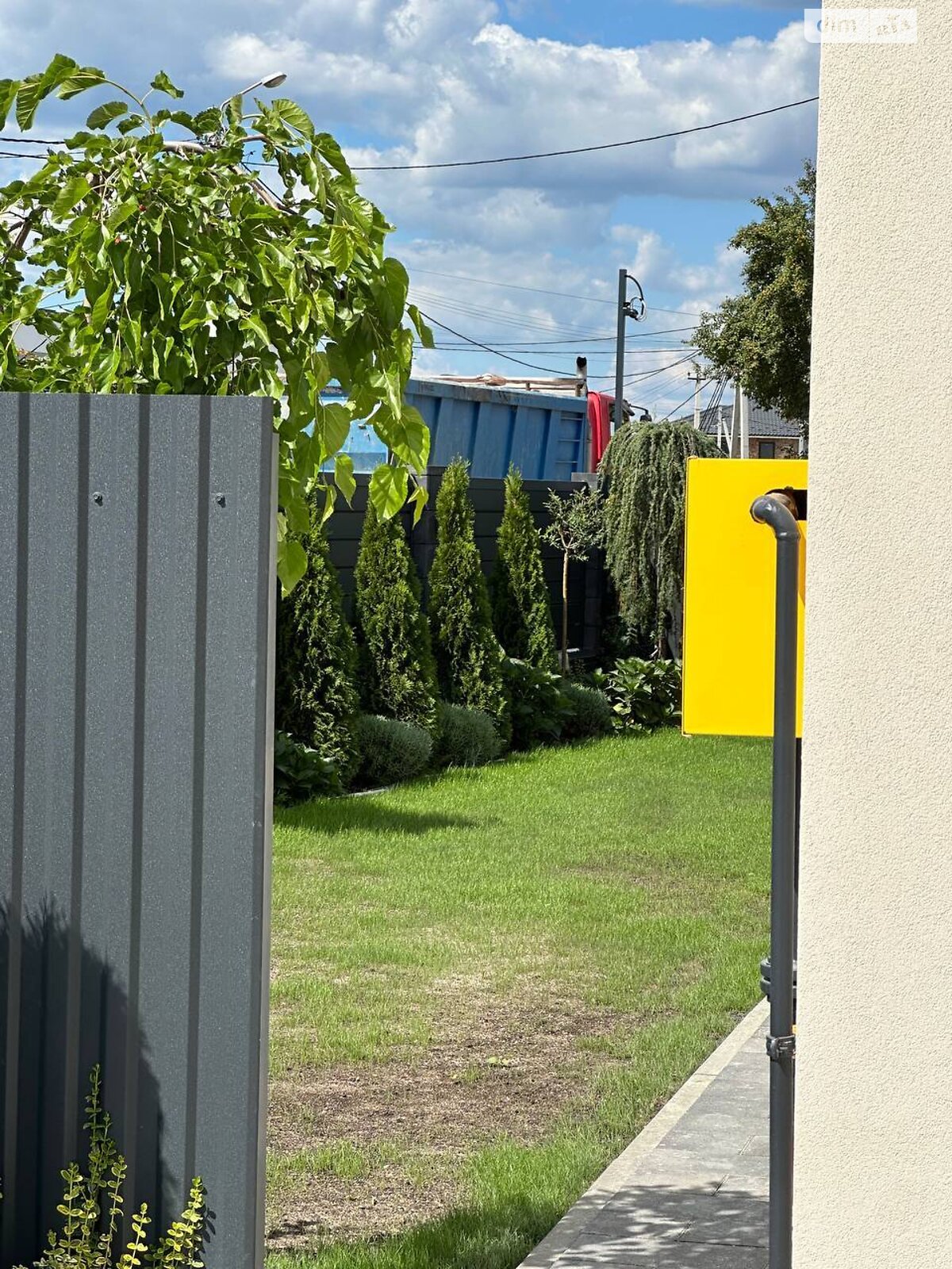 двухэтажный таунхаус, 120 кв. м, кирпич. Продажа в Криховцах фото 1