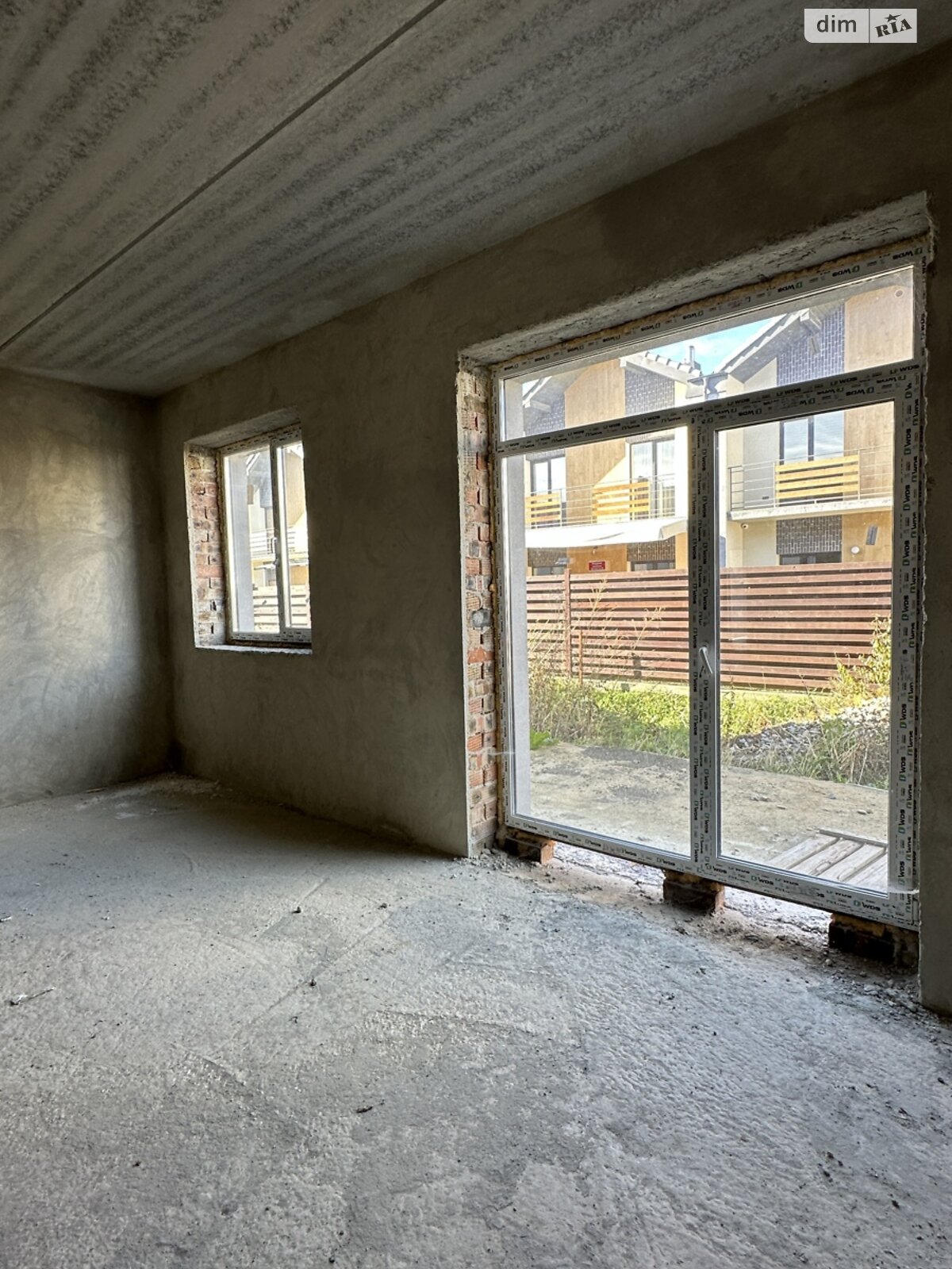 двухэтажный таунхаус, 135 кв. м, кирпич. Продажа в Криховцах фото 1 двухэтажный таунхаус, 135 кв. м, кирпич. Продажа в Криховцах фото 1