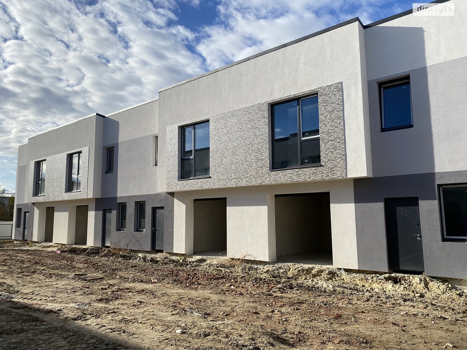 двоповерховий таунхаус, 144 кв. м, цегла. Продаж у Крихівцях фото 1