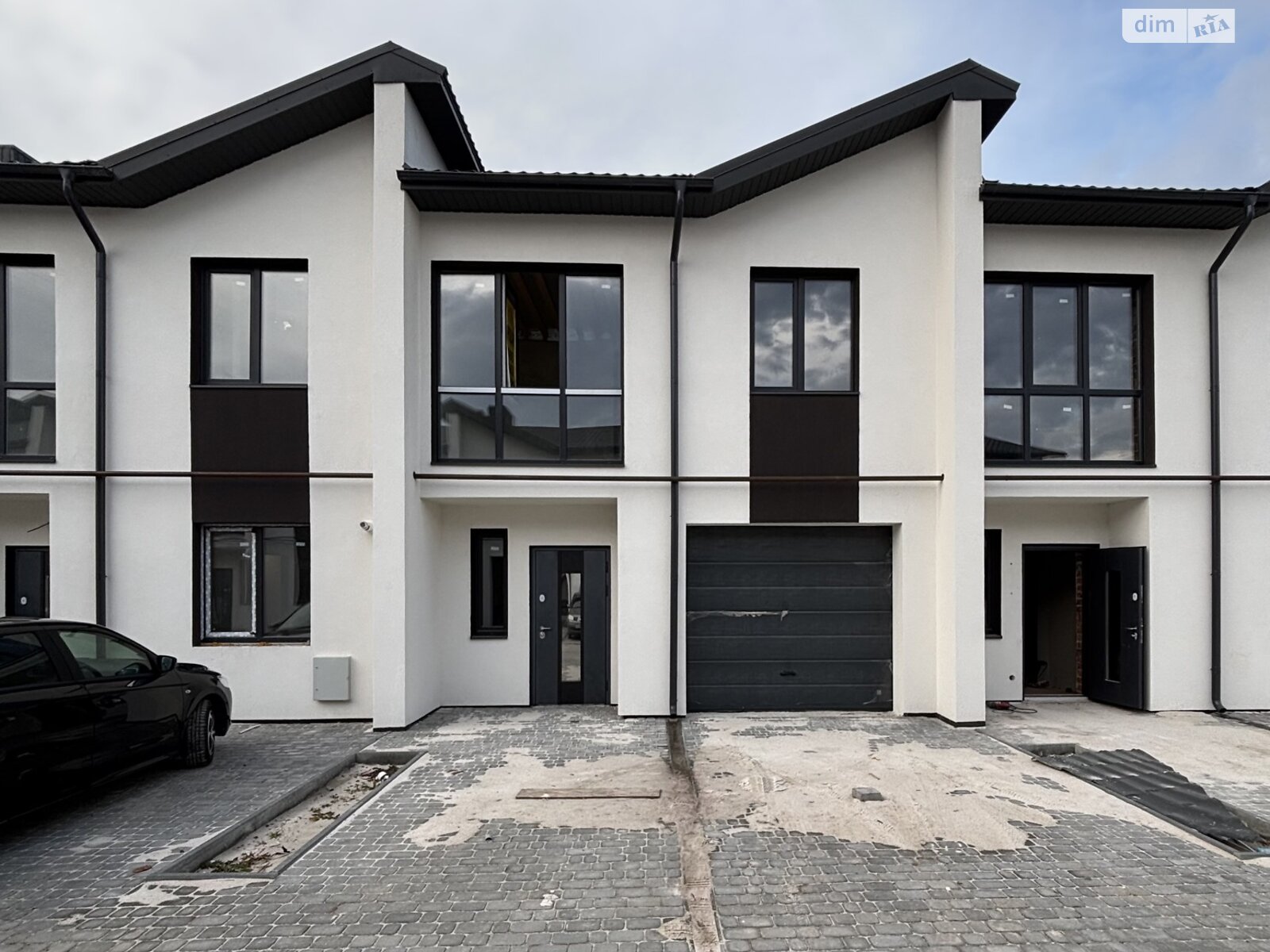 двухэтажный таунхаус, 120 кв. м, кирпич. Продажа в Криховцах фото 1