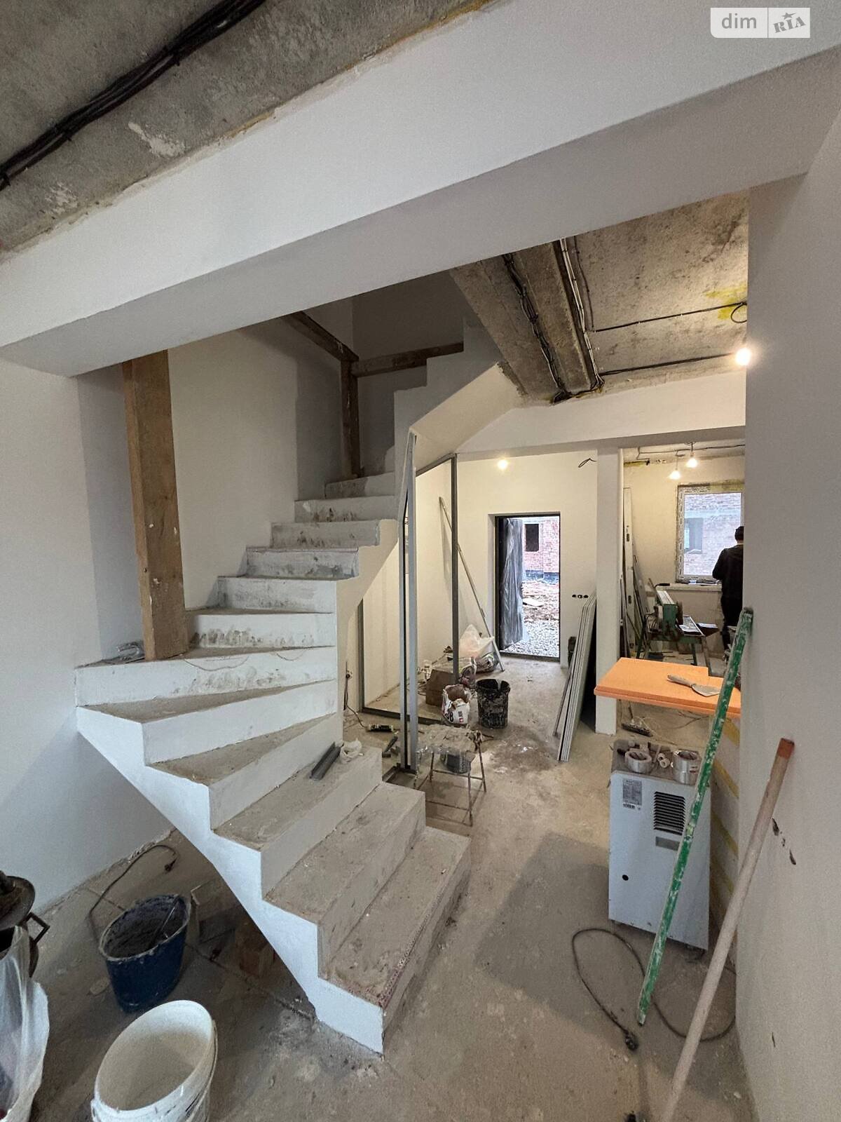 двухэтажный таунхаус, 117 кв. м, кирпич. Продажа в Криховцах фото 1