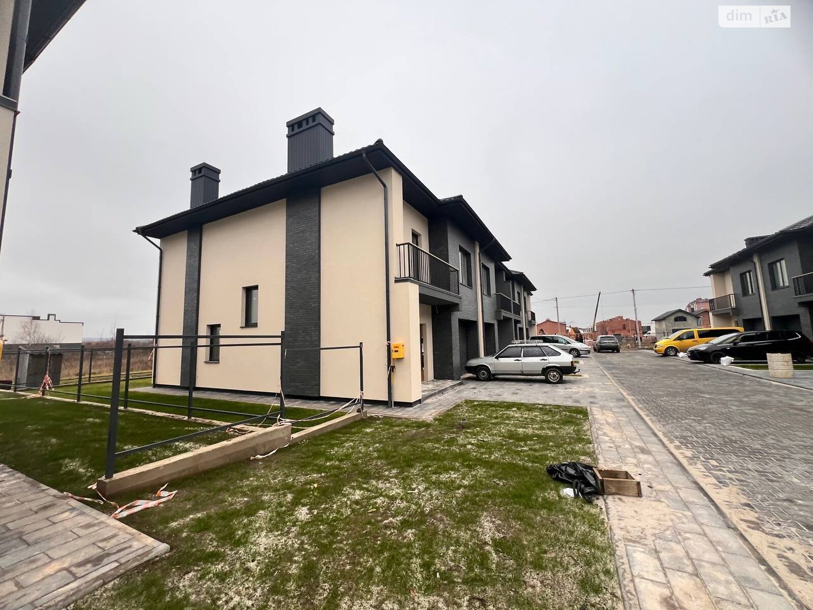 двоповерховий таунхаус, 132 кв. м, цегла. Продаж у Крихівцях фото 1 двоповерховий таунхаус, 132 кв. м, цегла. Продаж у Крихівцях фото 1