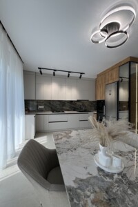 двухэтажный таунхаус, 132.8 кв. м, кирпич. Продажа в Криховцах фото 2
