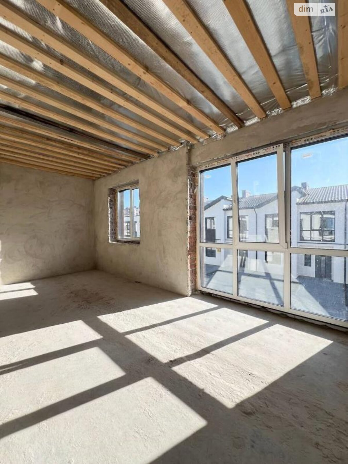 двухэтажный таунхаус, 125 кв. м, кирпич. Продажа в Криховцах фото 1 двухэтажный таунхаус, 125 кв. м, кирпич. Продажа в Криховцах фото 1