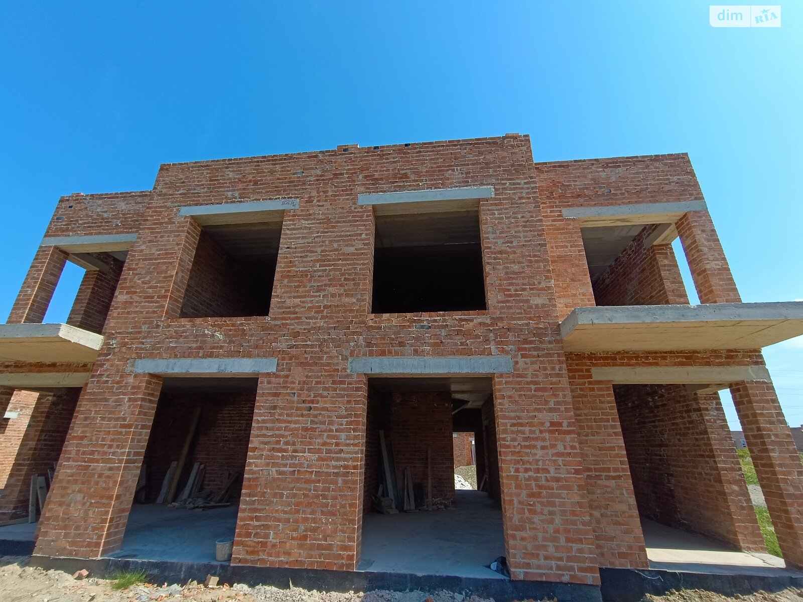 двоповерховий таунхаус, 132.2 кв. м, цегла. Продаж у Крихівцях фото 1 двоповерховий таунхаус, 132.2 кв. м, цегла. Продаж у Крихівцях фото 1