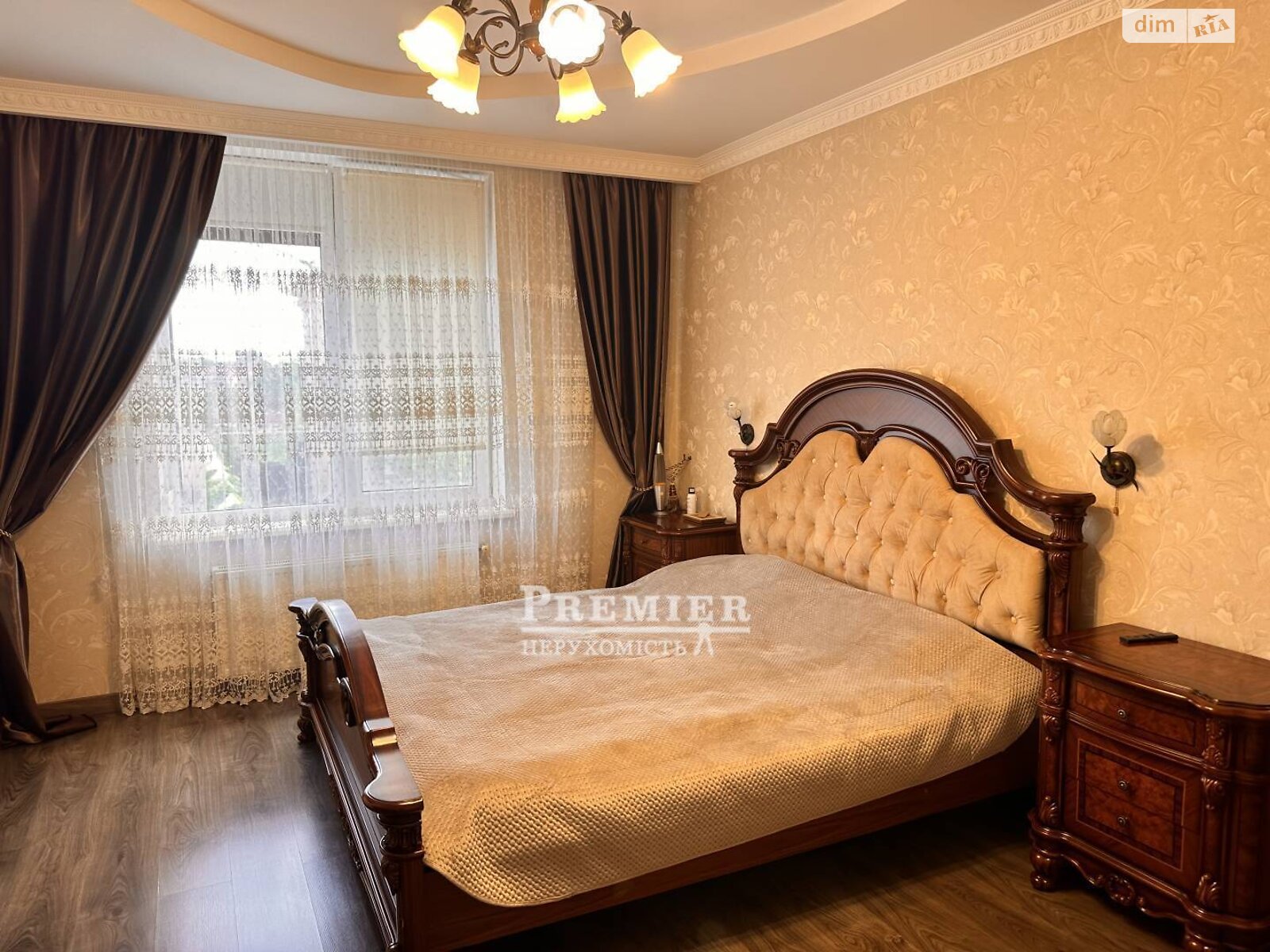 триповерховий таунхаус, 135 кв. м, цегла. Продаж у Крижанівка фото 1