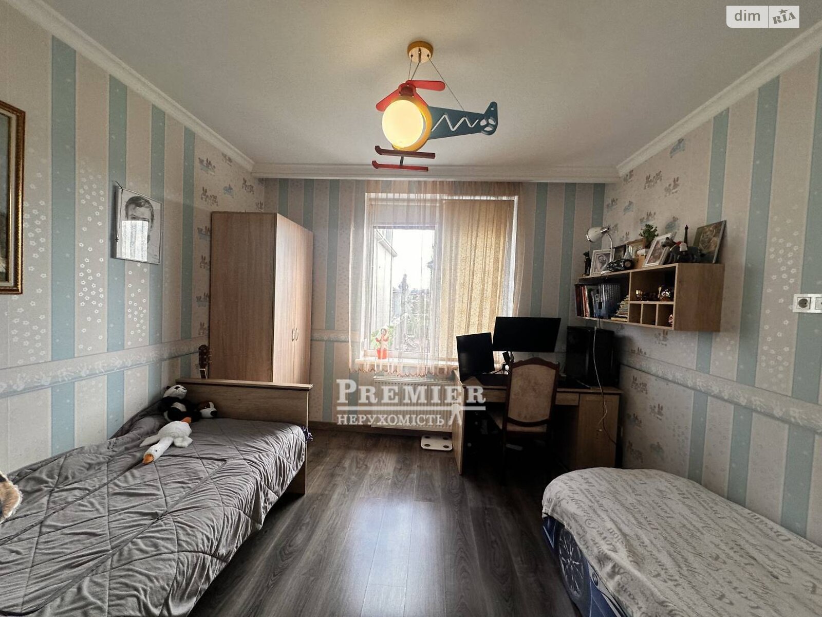 триповерховий таунхаус, 135 кв. м, цегла. Продаж у Крижанівка фото 1