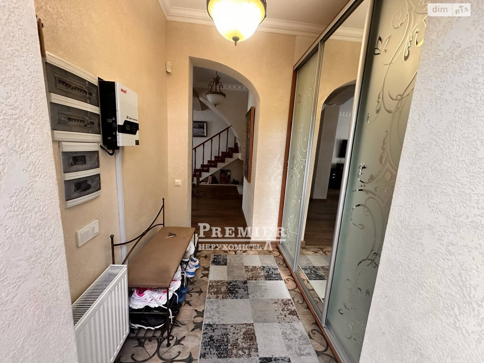 триповерховий таунхаус, 135 кв. м, цегла. Продаж у Крижанівка фото 1
