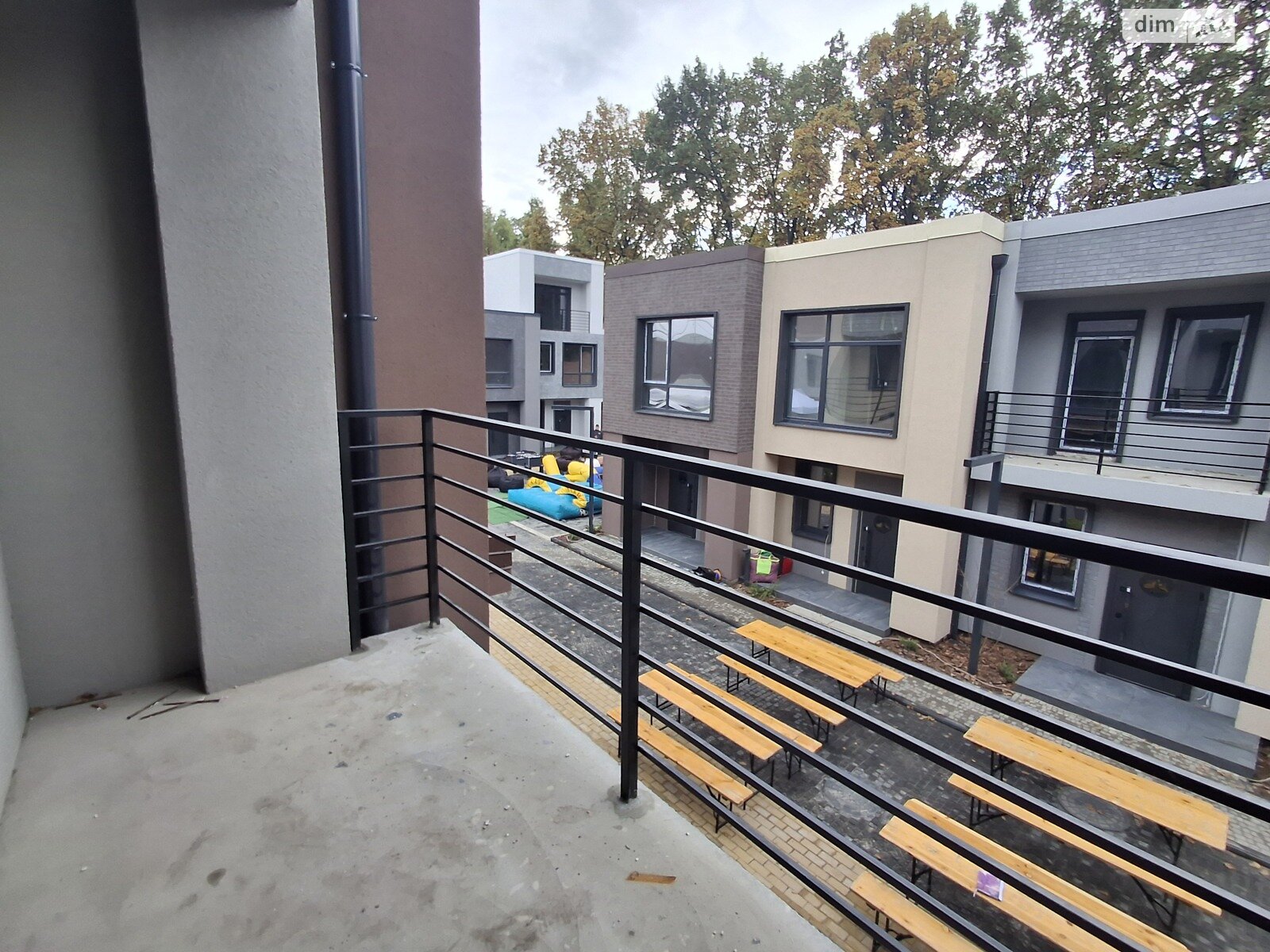 триповерховий таунхаус, 81 кв. м, газобетон. Продаж у Крюківщині фото 1