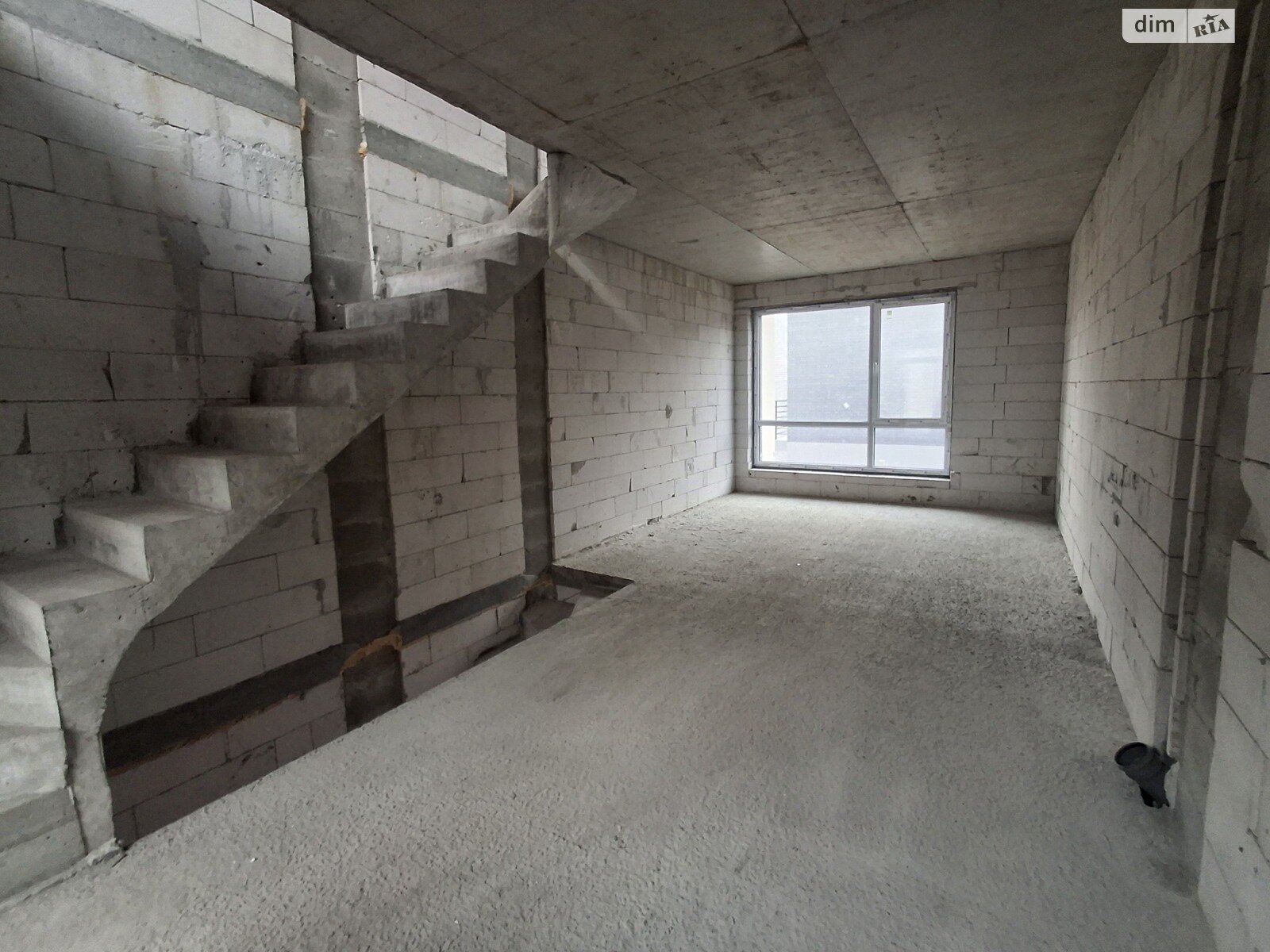 триповерховий таунхаус, 81 кв. м, газобетон. Продаж у Крюківщині фото 1