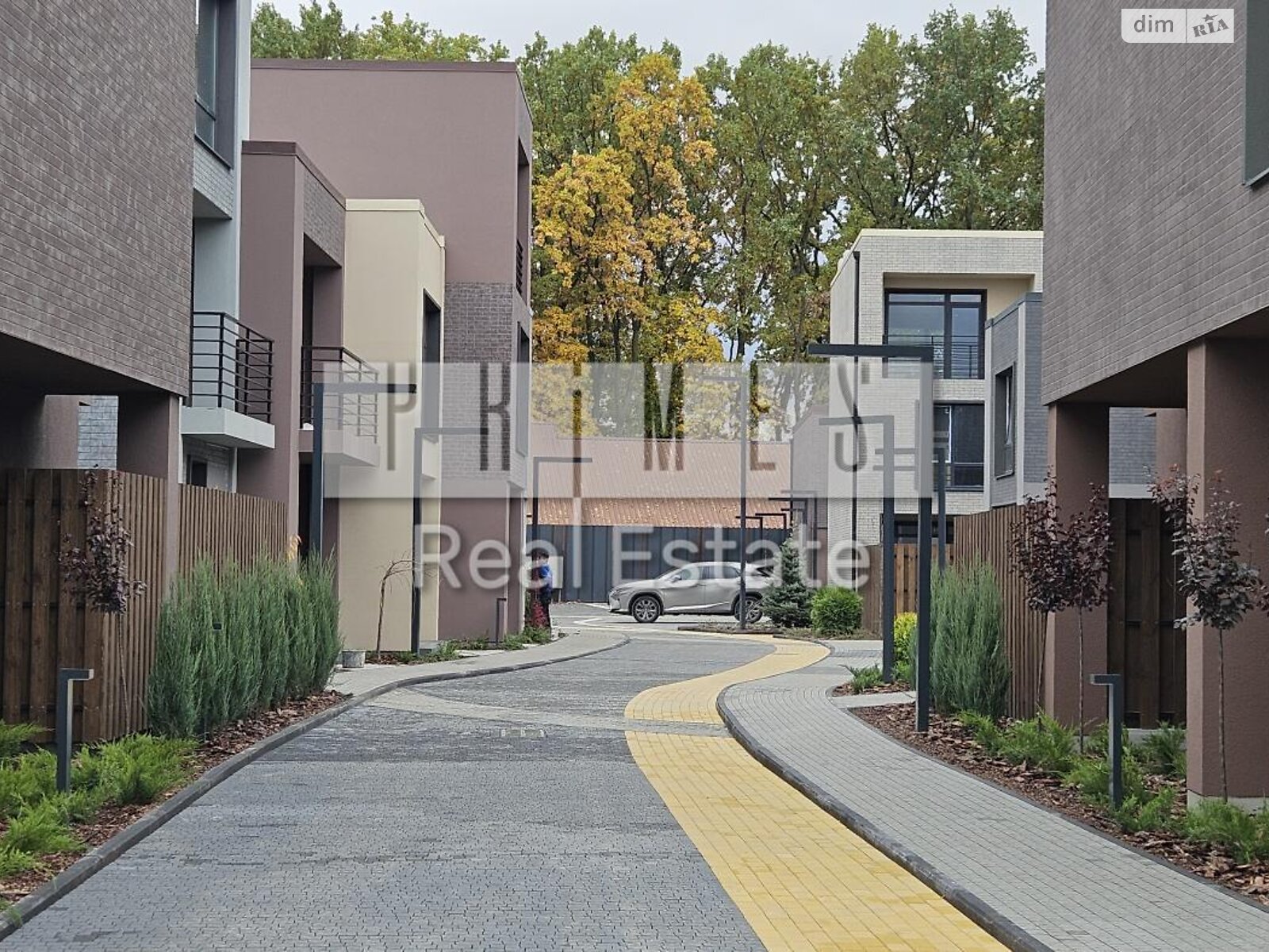 трехэтажный таунхаус, 119 кв. м, газобетон. Продажа в Крюковщине фото 1 трехэтажный таунхаус, 119 кв. м, газобетон. Продажа в Крюковщине фото 1