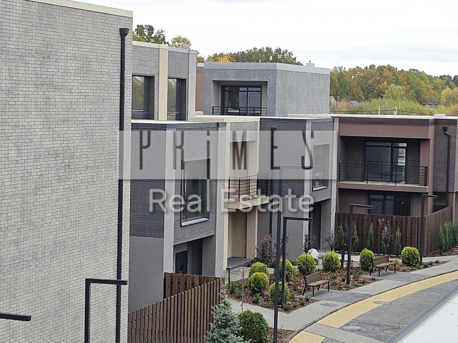 трехэтажный таунхаус, 119 кв. м, газобетон. Продажа в Крюковщине фото 1 трехэтажный таунхаус, 119 кв. м, газобетон. Продажа в Крюковщине фото 1