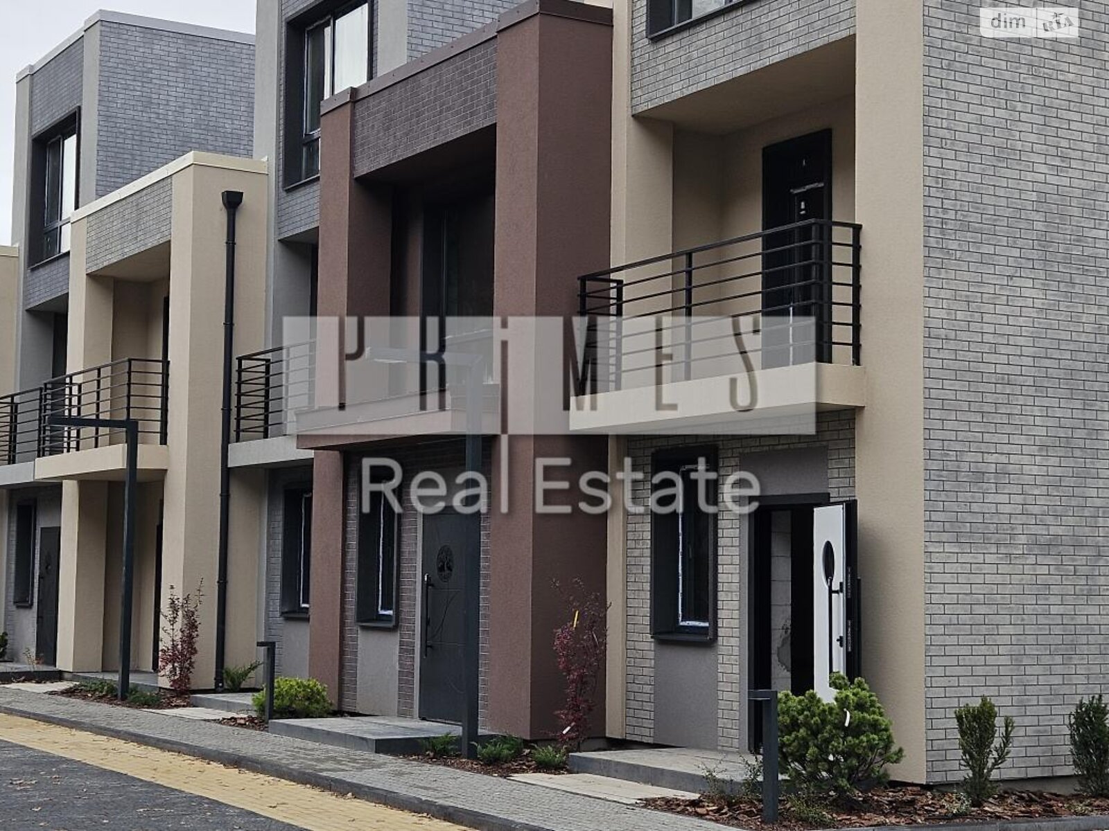 трехэтажный таунхаус, 119 кв. м, газобетон. Продажа в Крюковщине фото 1 трехэтажный таунхаус, 119 кв. м, газобетон. Продажа в Крюковщине фото 1