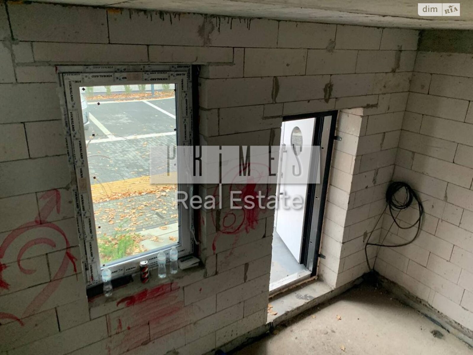 трехэтажный таунхаус, 119 кв. м, газобетон. Продажа в Крюковщине фото 1 трехэтажный таунхаус, 119 кв. м, газобетон. Продажа в Крюковщине фото 1