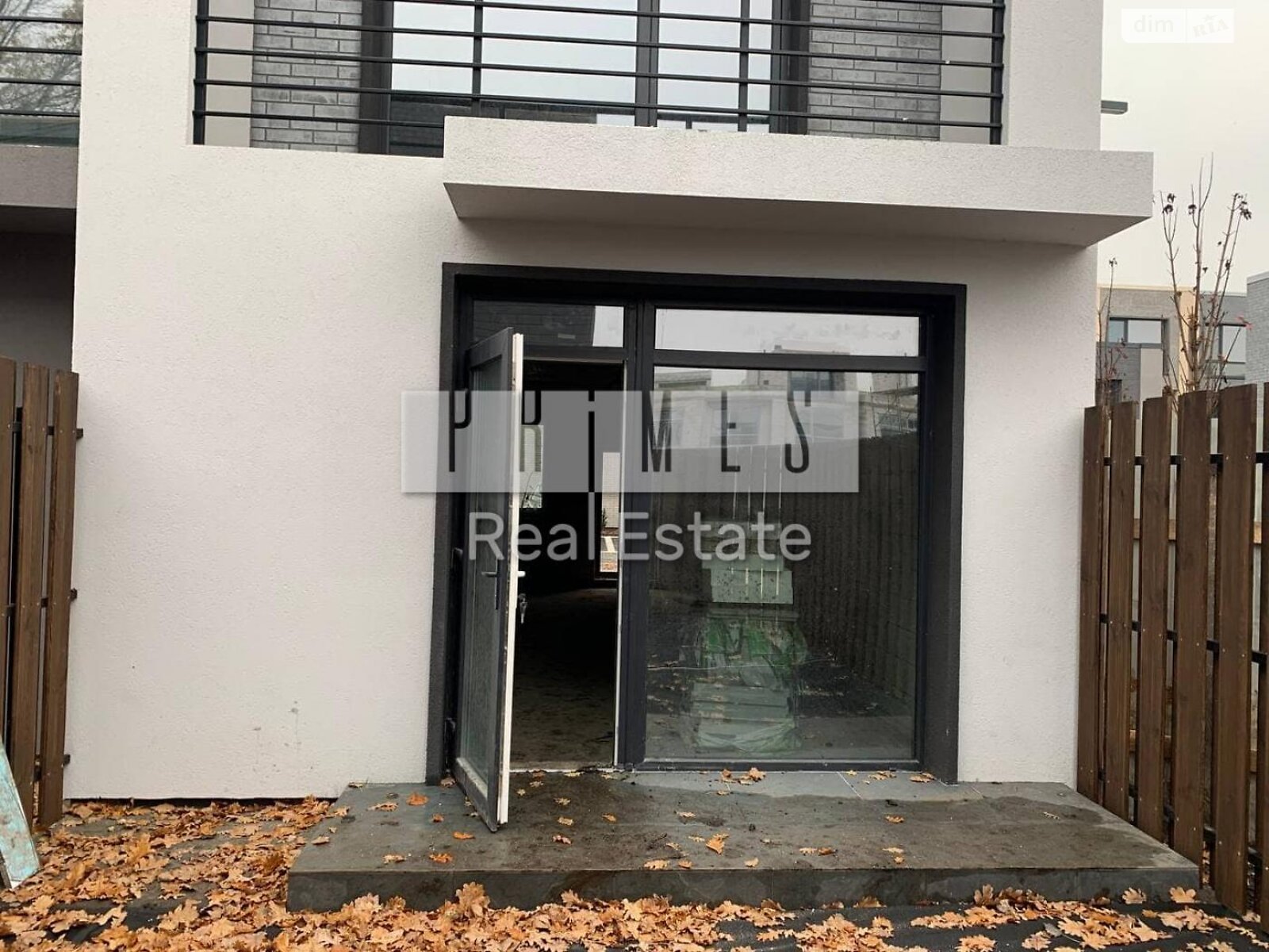 трехэтажный таунхаус, 119 кв. м, газобетон. Продажа в Крюковщине фото 1 трехэтажный таунхаус, 119 кв. м, газобетон. Продажа в Крюковщине фото 1