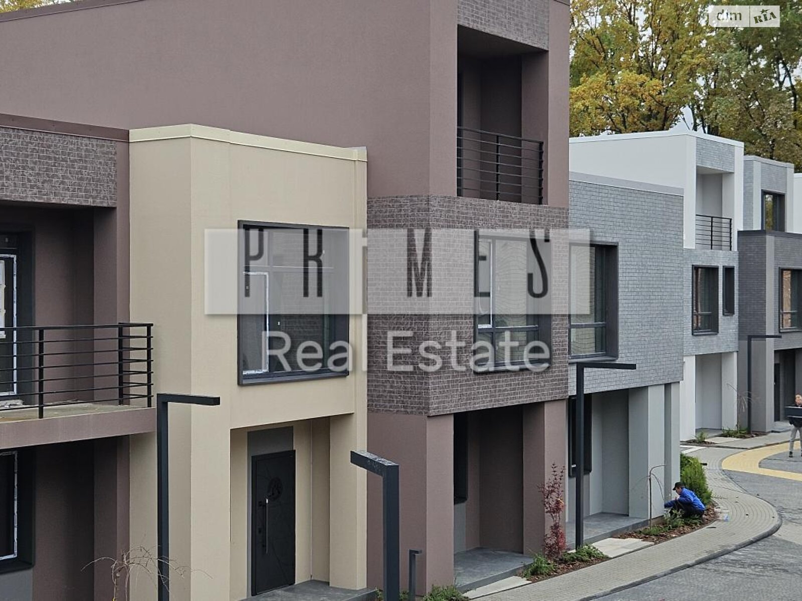 двухэтажный таунхаус, 111 кв. м, кирпич. Продажа в Крюковщине фото 1 двухэтажный таунхаус, 111 кв. м, кирпич. Продажа в Крюковщине фото 1