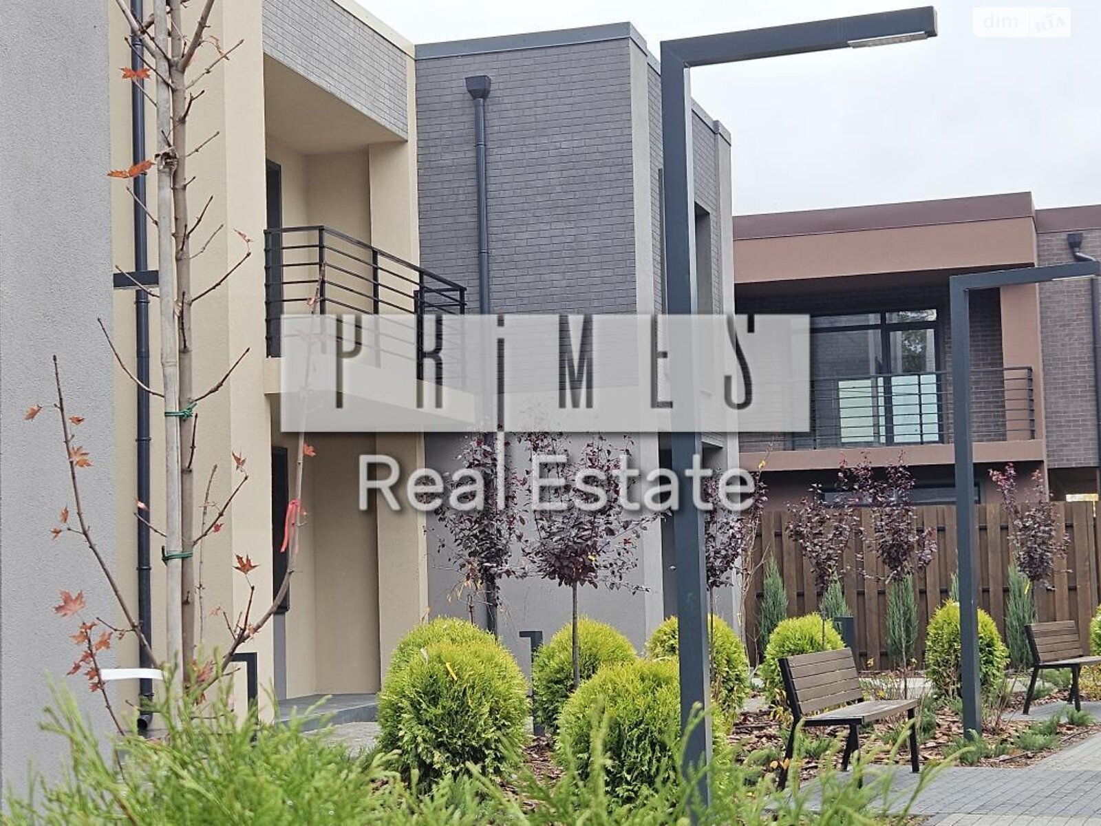 трехэтажный таунхаус, 92 кв. м, кирпич. Продажа в Крюковщине фото 1