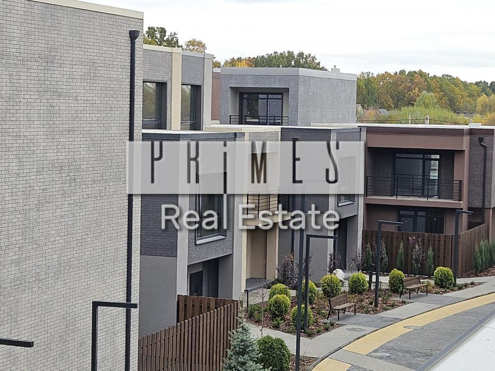 трехэтажный таунхаус, 92 кв. м, кирпич. Продажа в Крюковщине фото 1