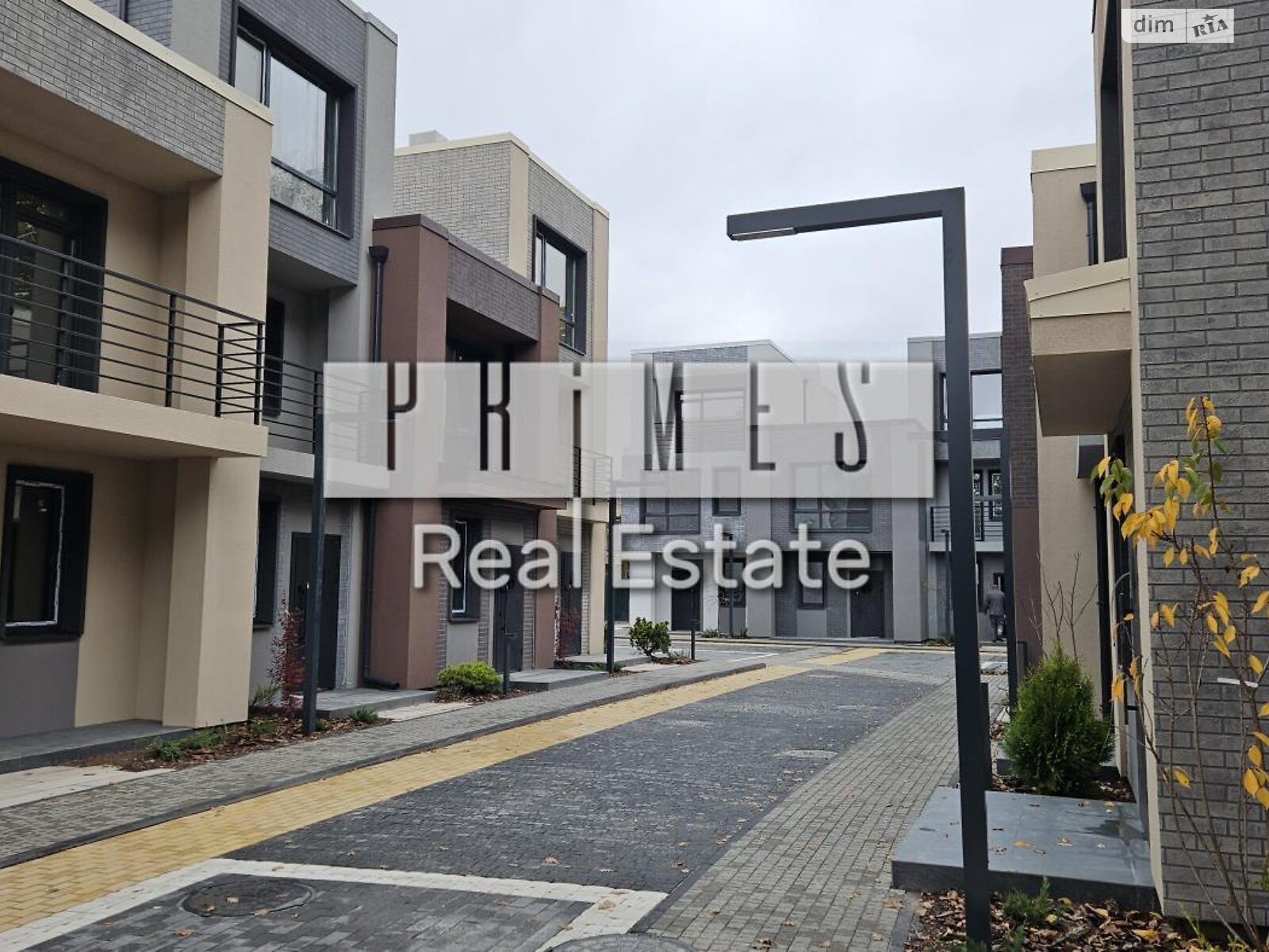 трехэтажный таунхаус, 92 кв. м, кирпич. Продажа в Крюковщине фото 1