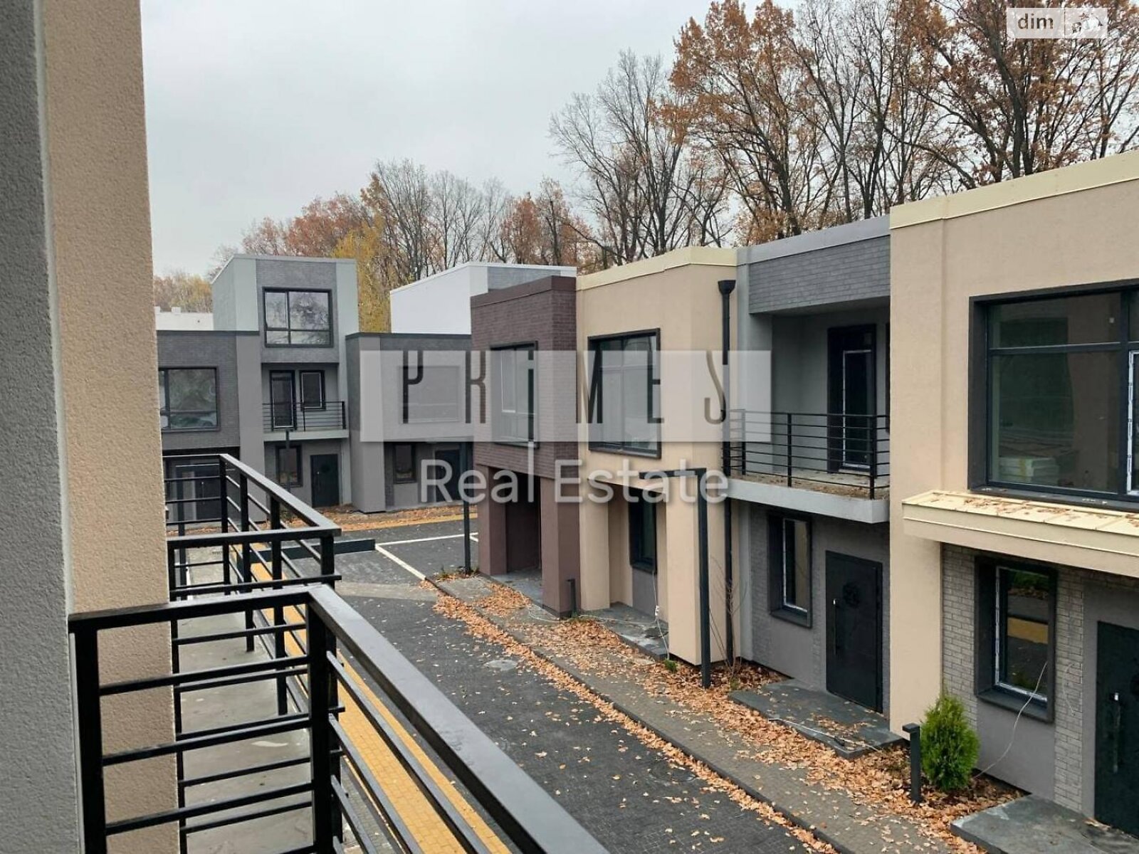 трехэтажный таунхаус, 92 кв. м, кирпич. Продажа в Крюковщине фото 1