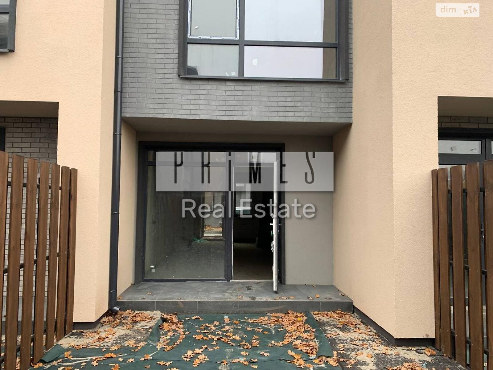 трехэтажный таунхаус, 92 кв. м, кирпич. Продажа в Крюковщине фото 1