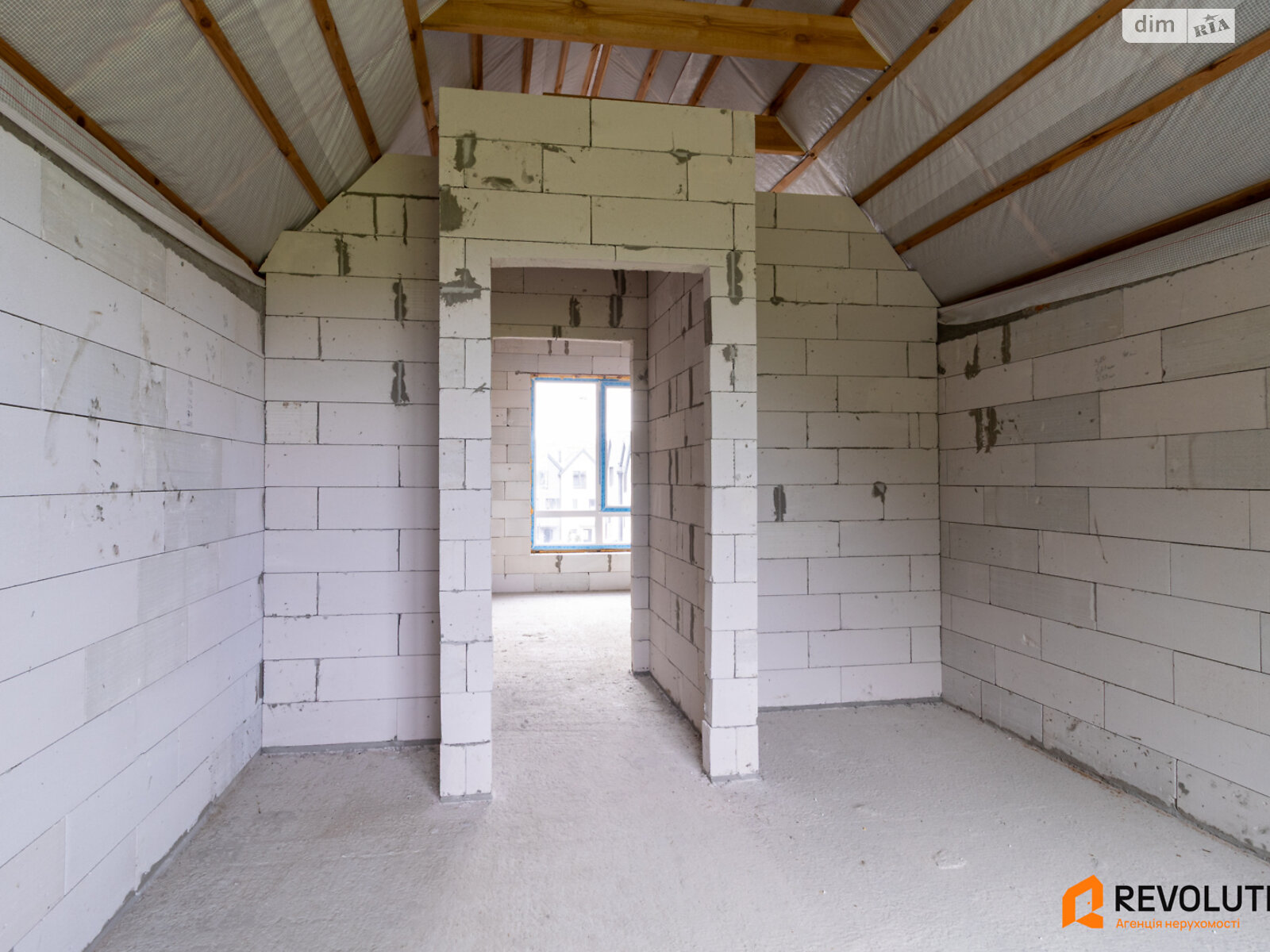 триповерховий таунхаус, 84.4 кв. м, газобетон. Продаж у Крюківщині фото 1