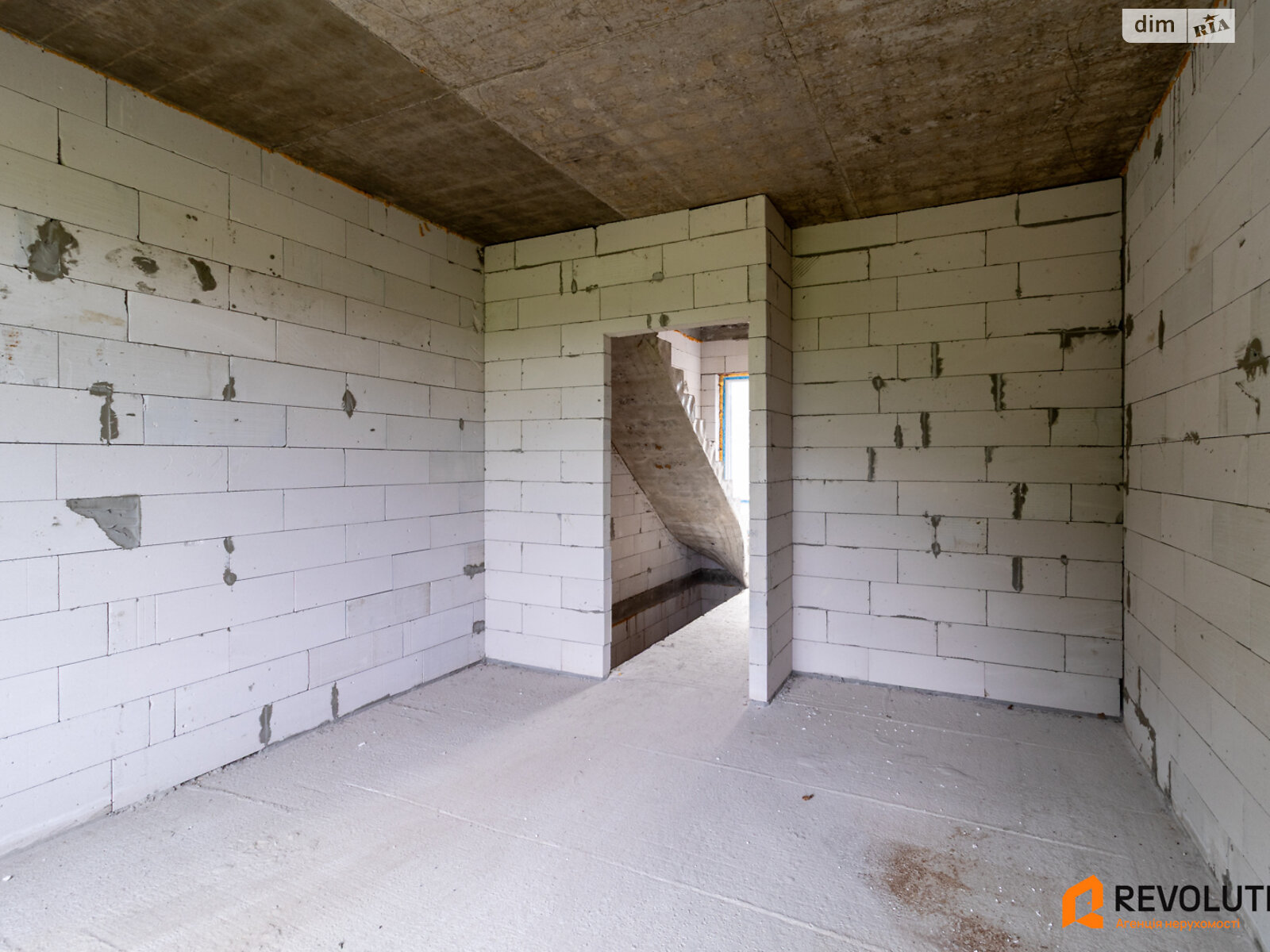 триповерховий таунхаус, 84.4 кв. м, газобетон. Продаж у Крюківщині фото 1